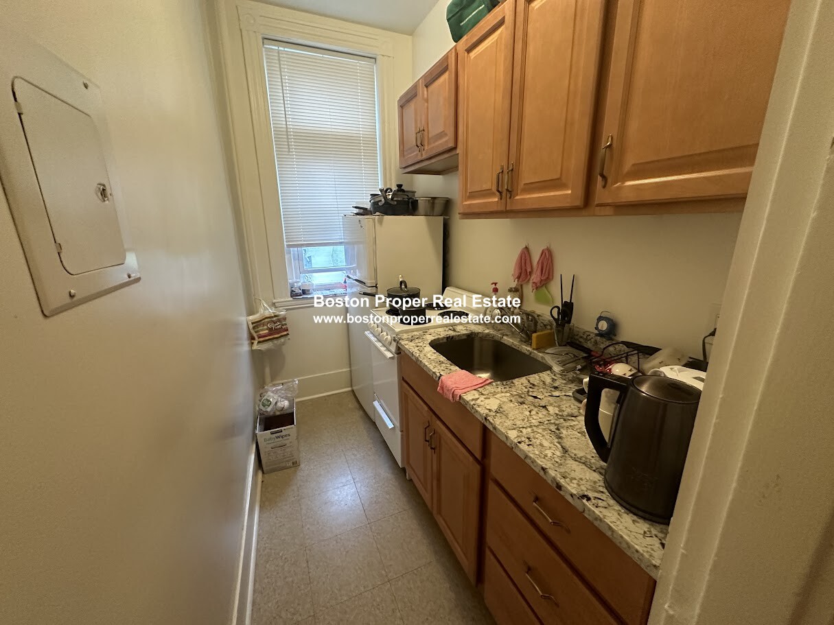 11 Tetlow St, Fenway