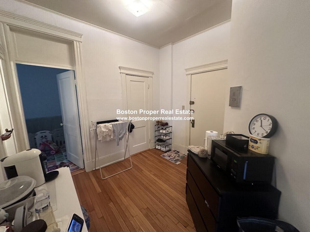 11 Tetlow St, Fenway