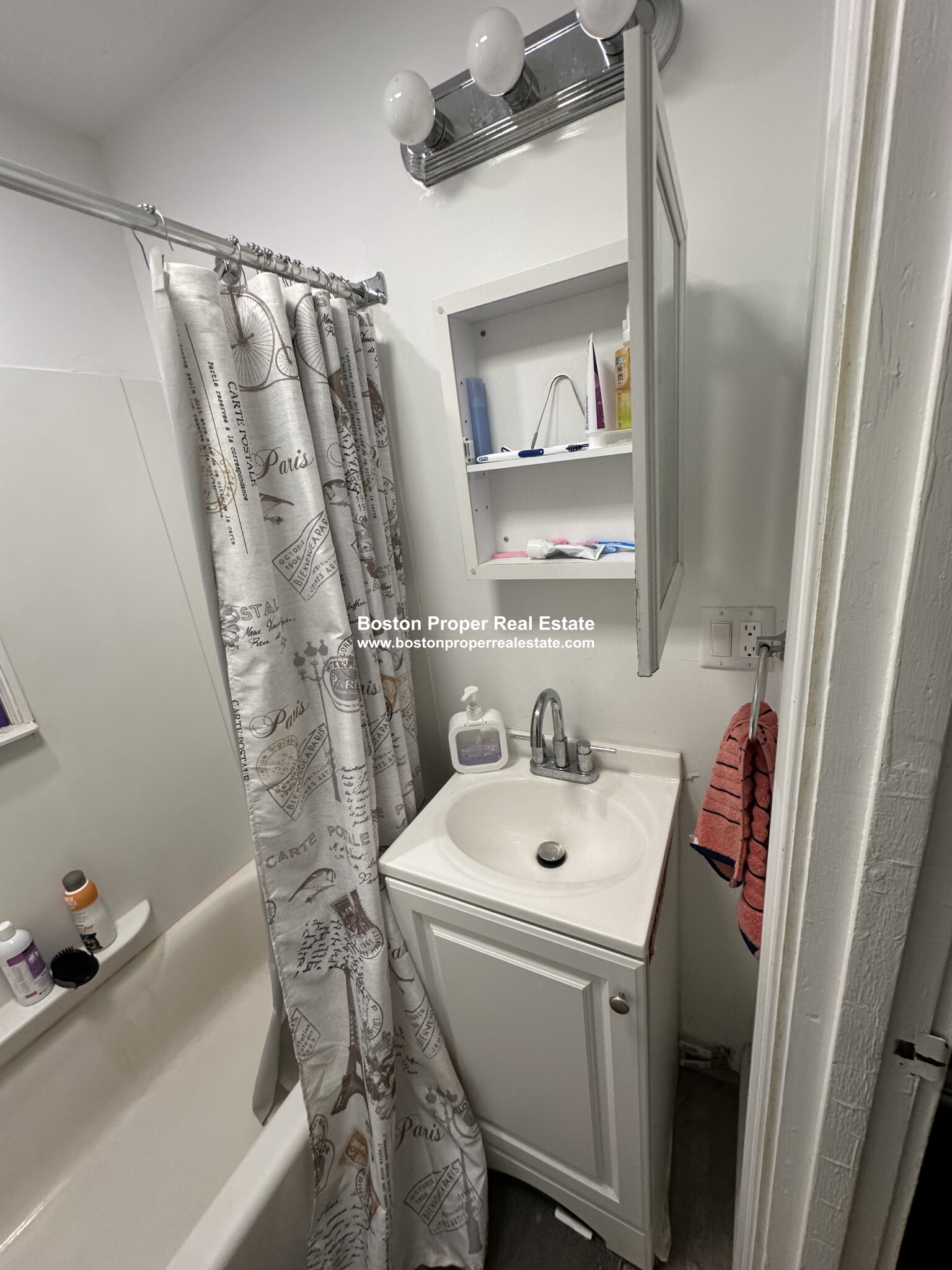 16 Westland Ave, Fenway