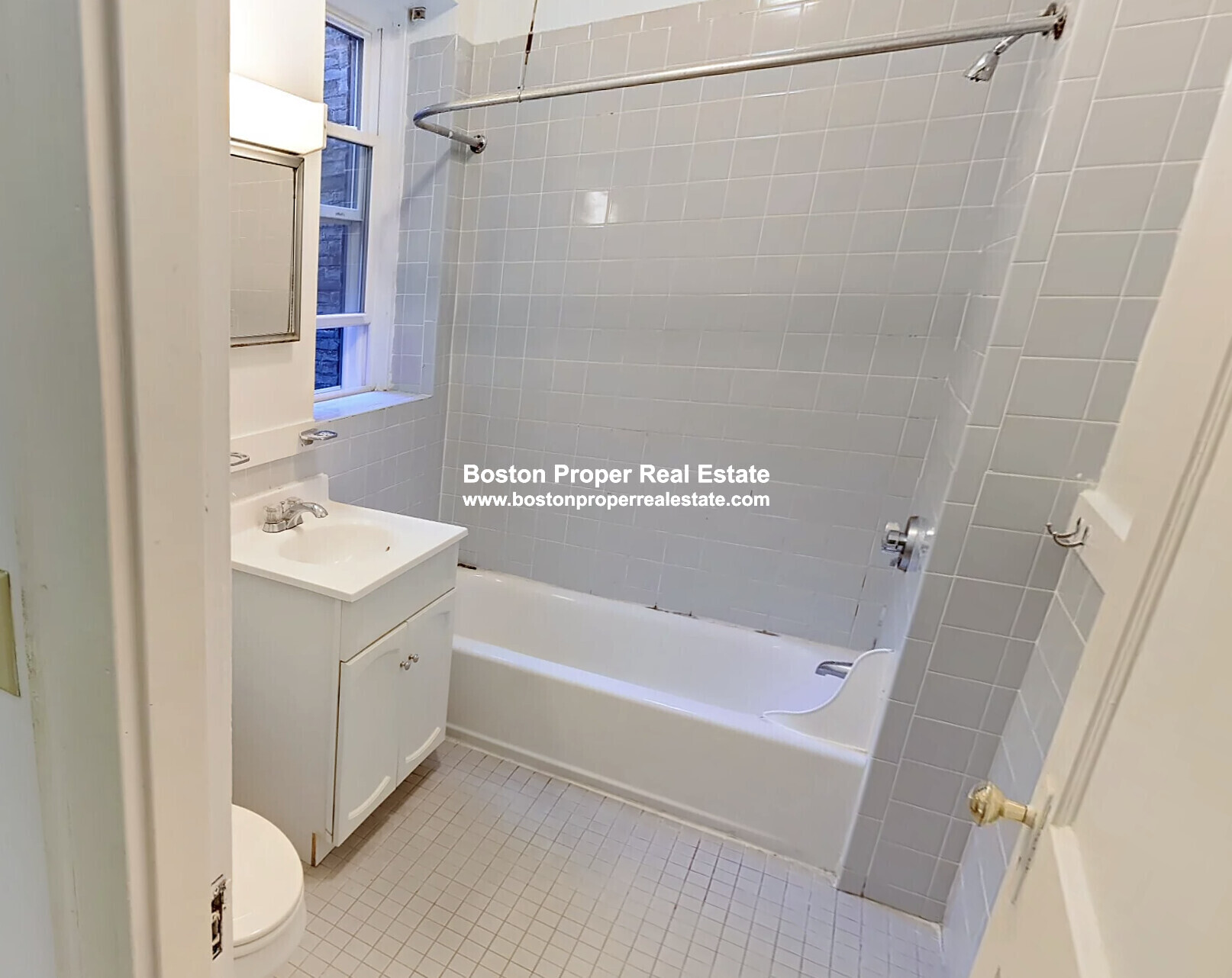 24 Westland Ave, Fenway