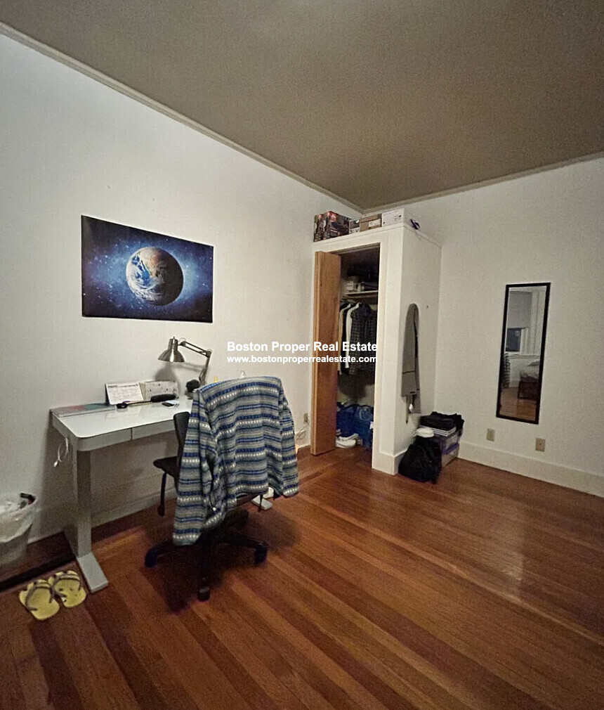 24 Westland Ave, Fenway