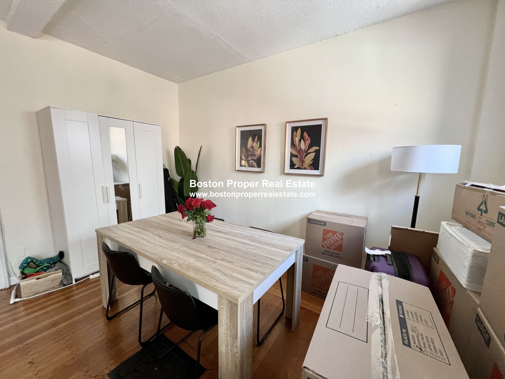 104 Saint Botolph St, Back Bay