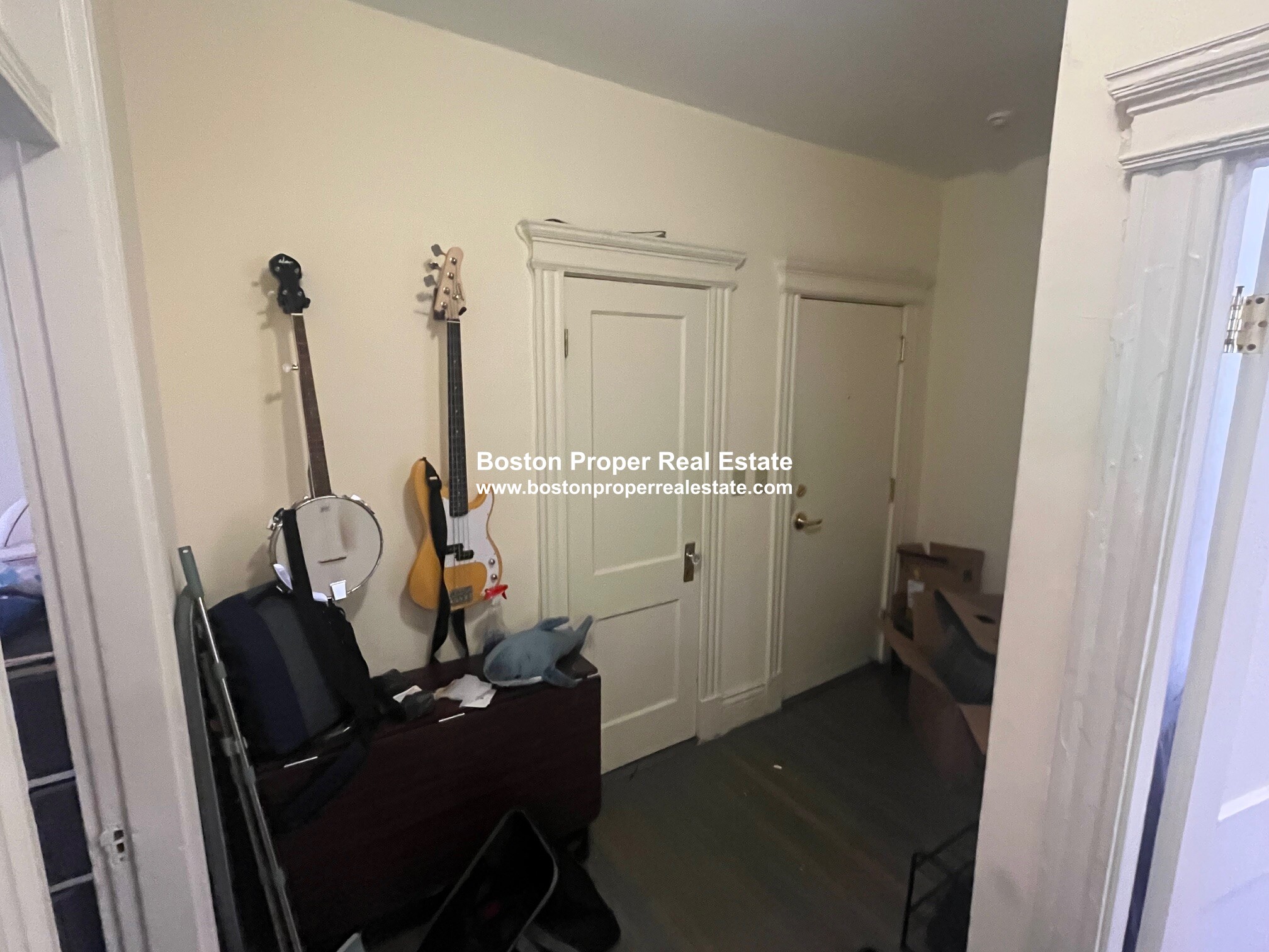 109 Queensberry St, Fenway