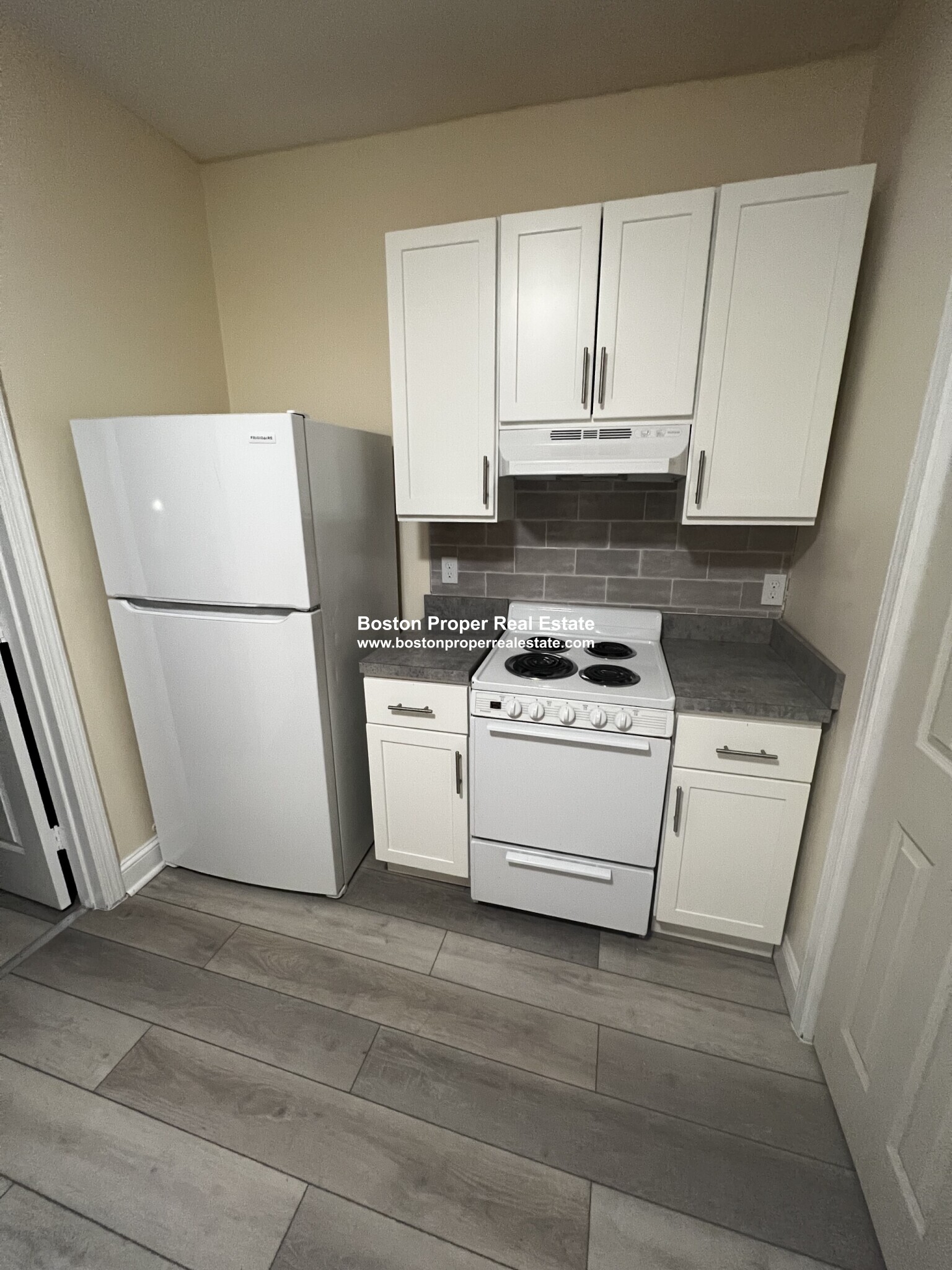 891 Huntington Ave, Mission Hill