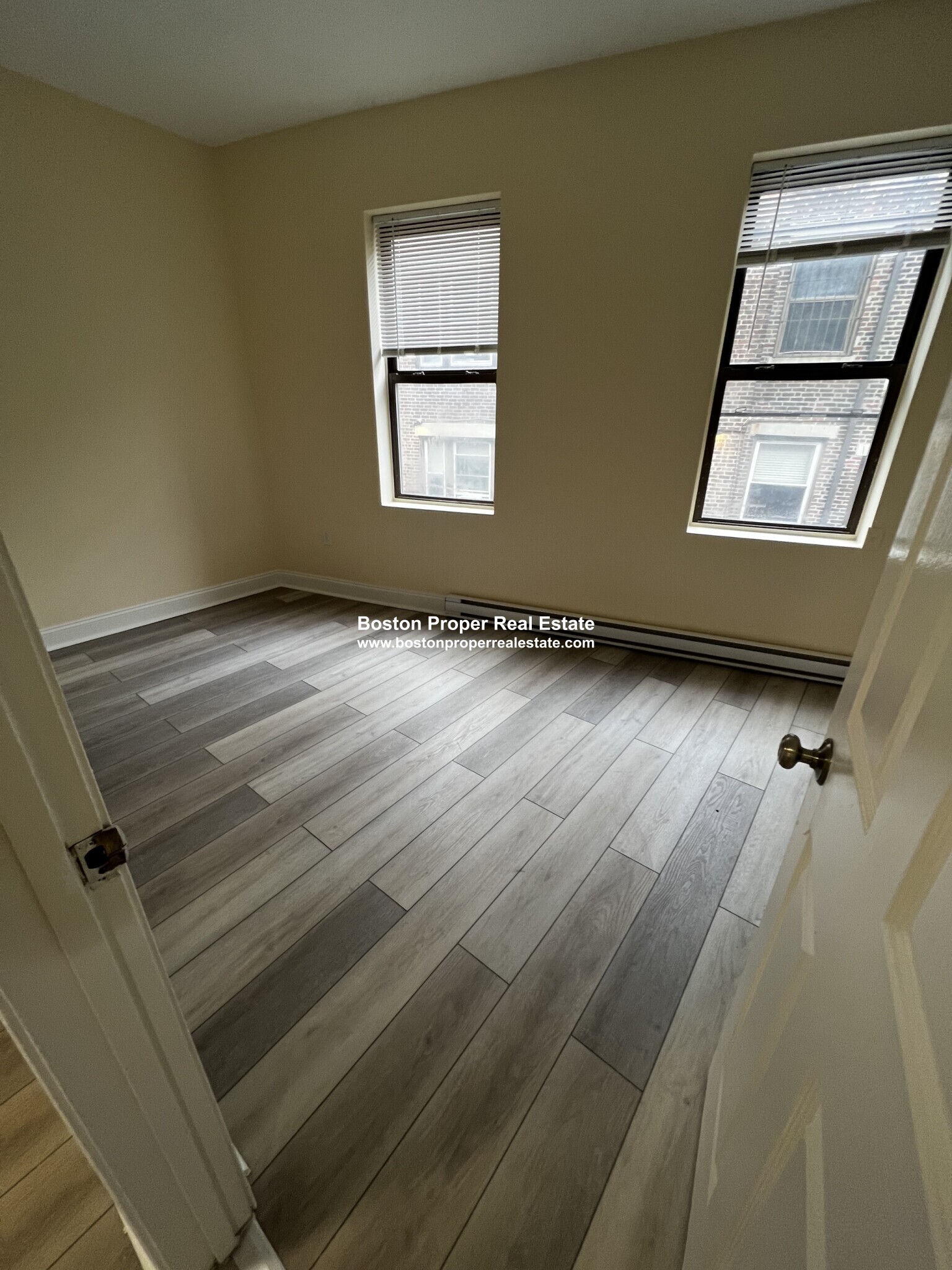 891 Huntington Ave, Mission Hill