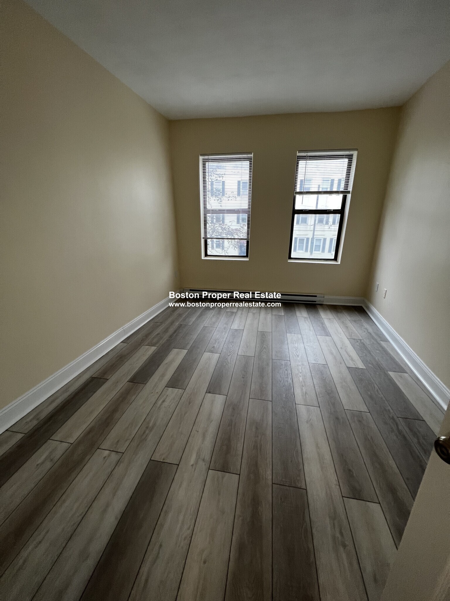 891 Huntington Ave, Mission Hill