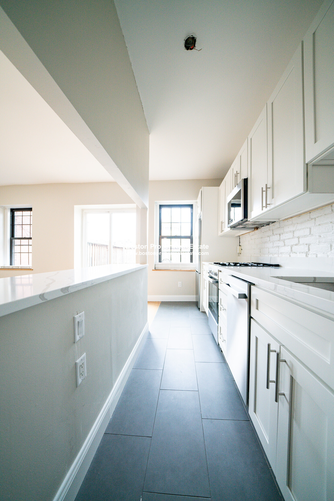 158 Saint Botolph St, Back Bay