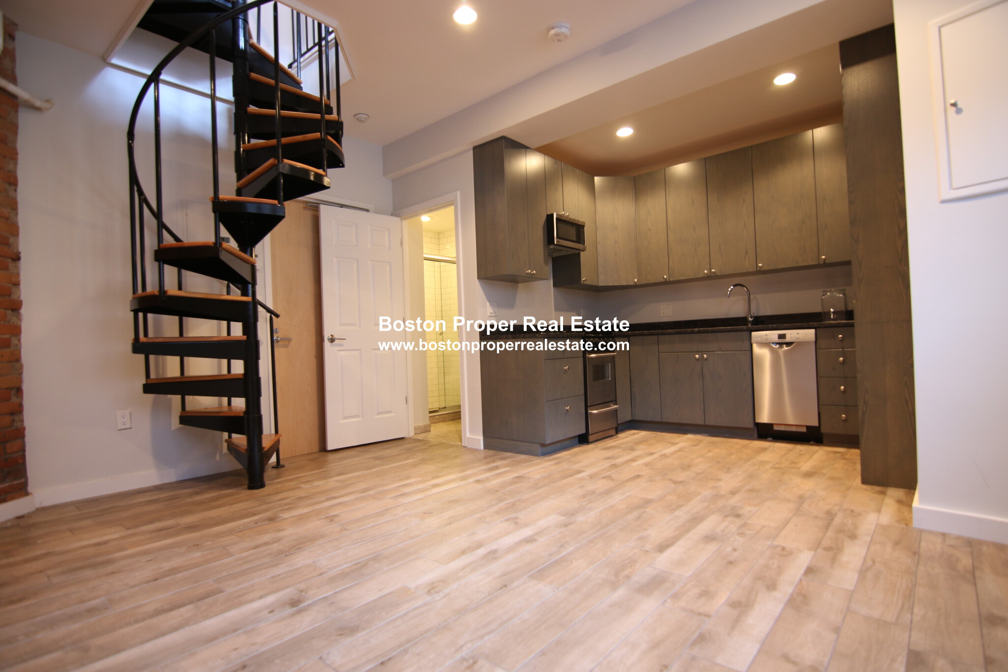 162 Saint Botolph St, Back Bay