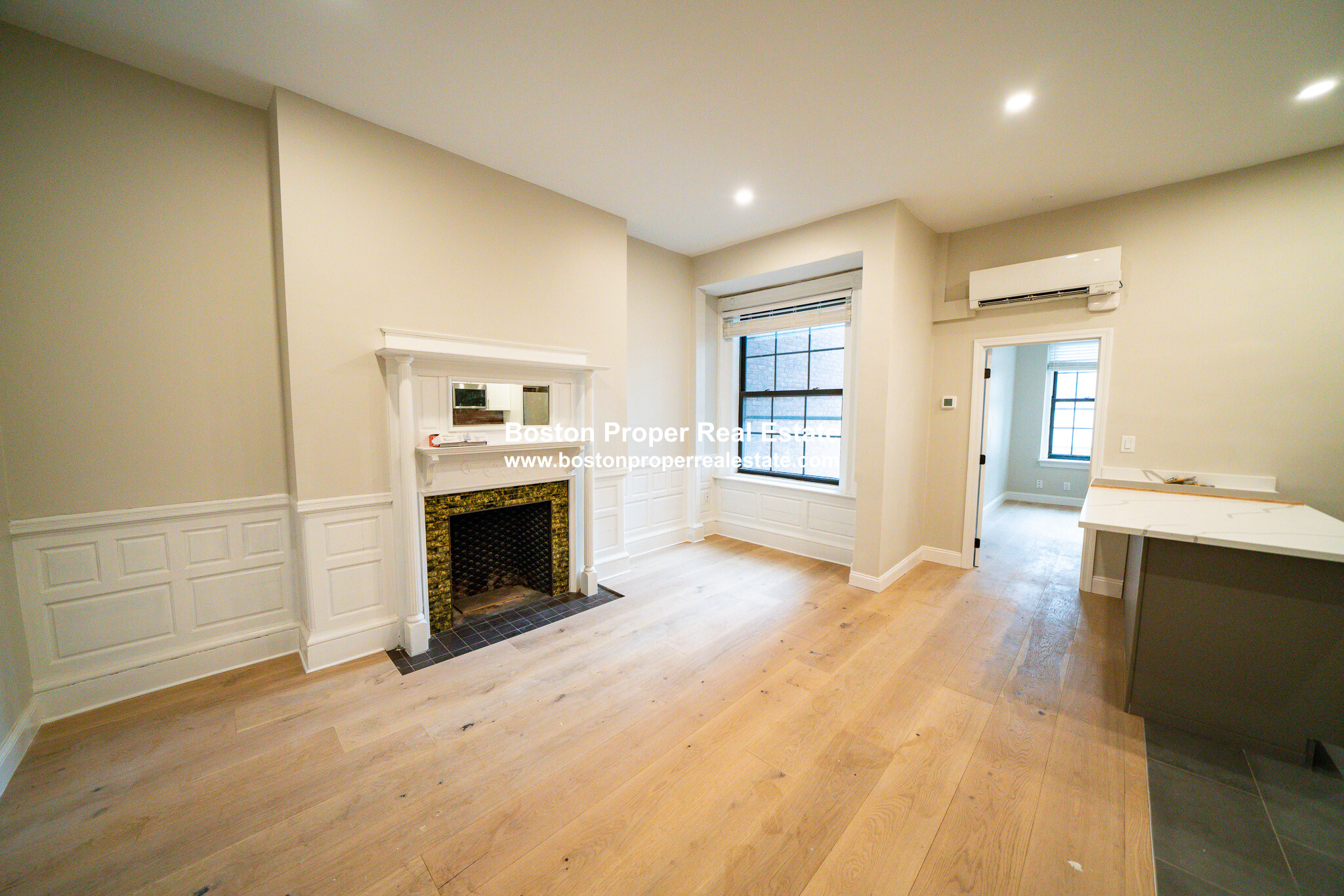 162 Saint Botolph St, Back Bay