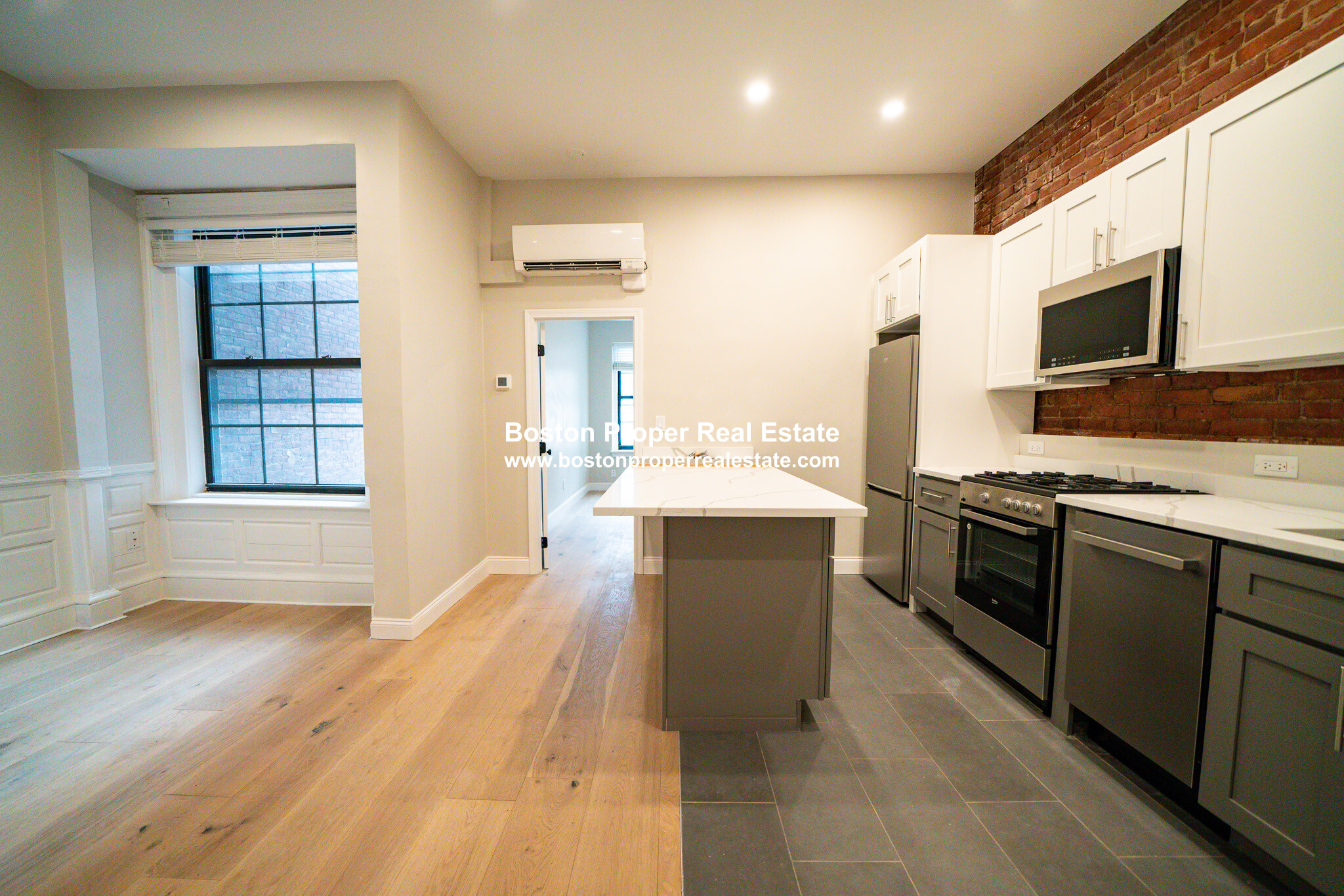 162 Saint Botolph St, Back Bay