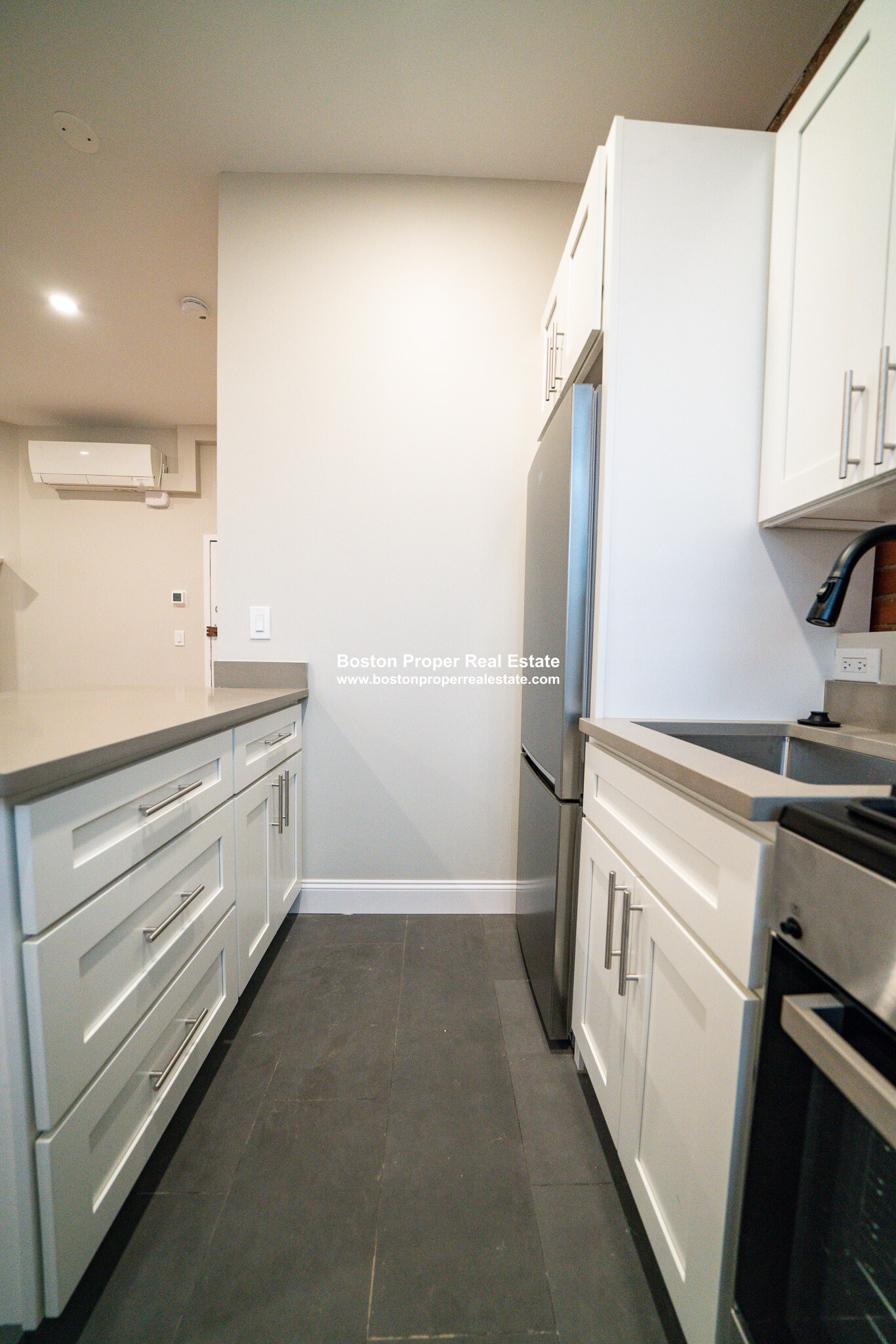 162 Saint Botolph St, Back Bay