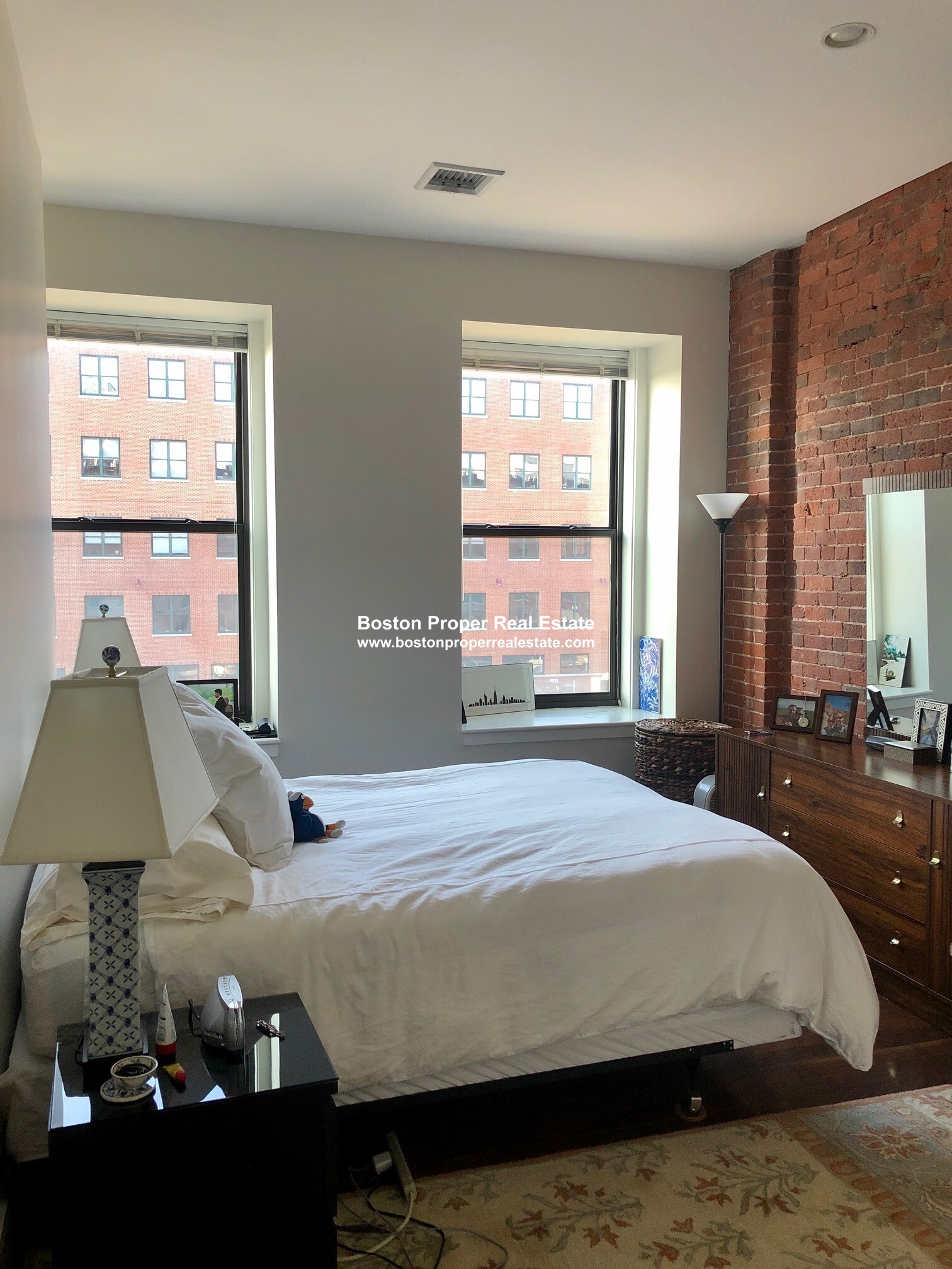 460 Harrison Ave, South End