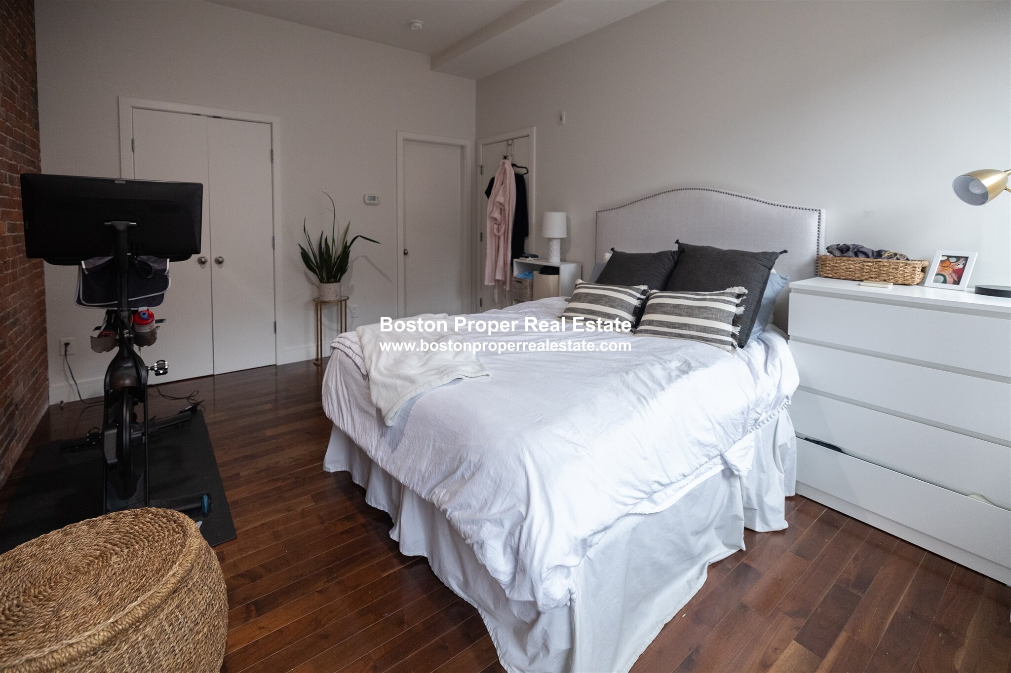 460 Harrison Ave, South End