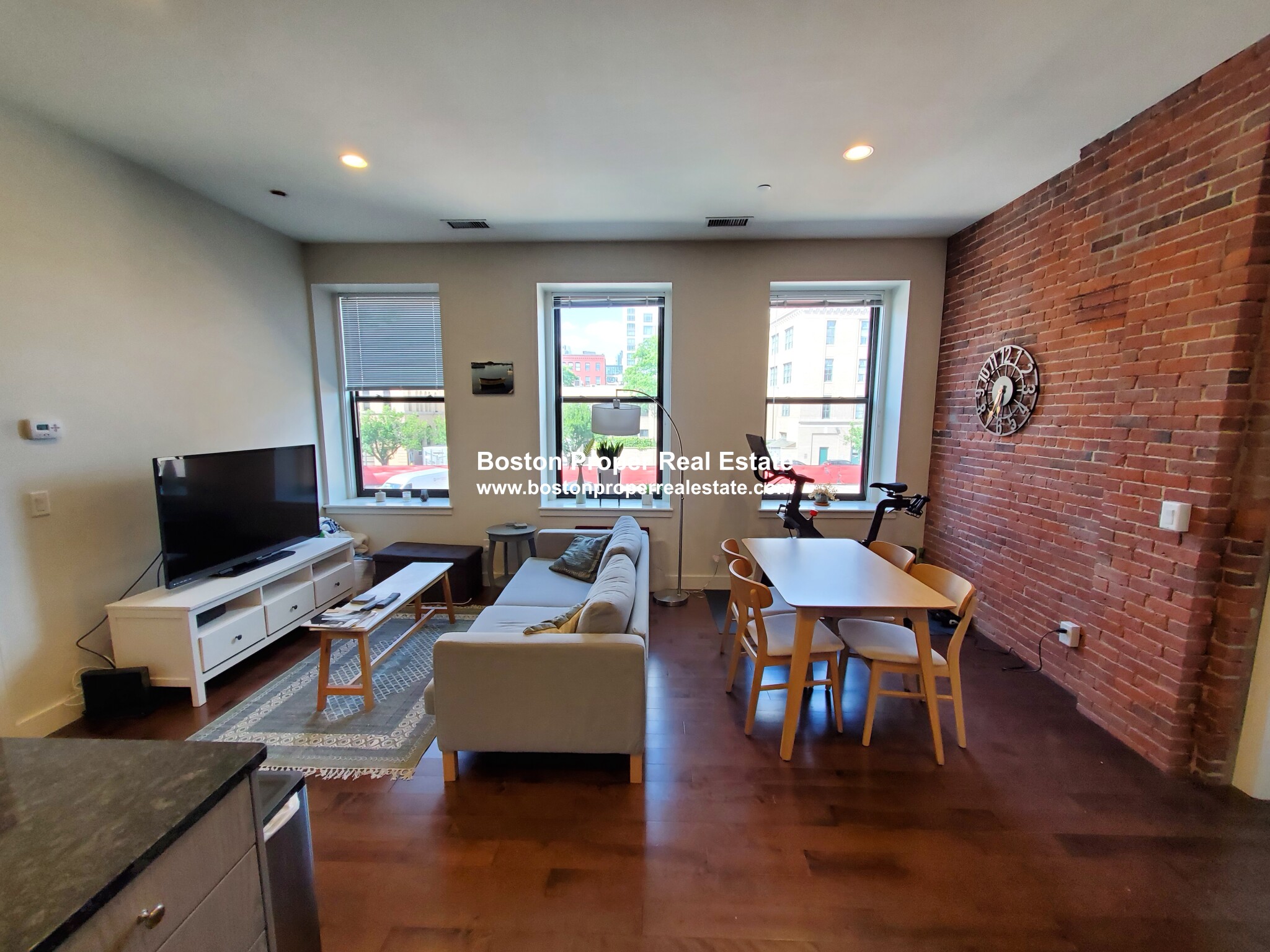 460 Harrison Ave, South End