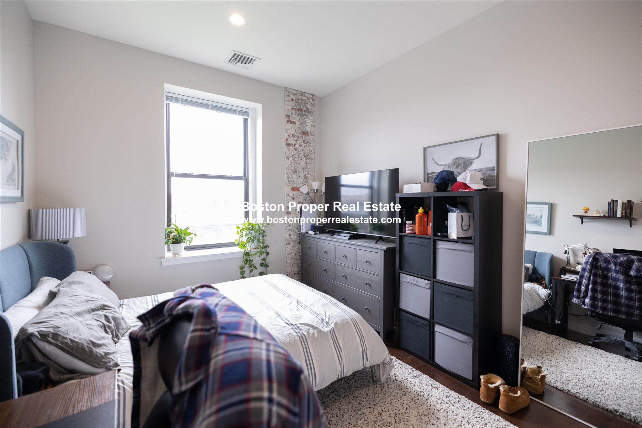 460 Harrison Ave, South End