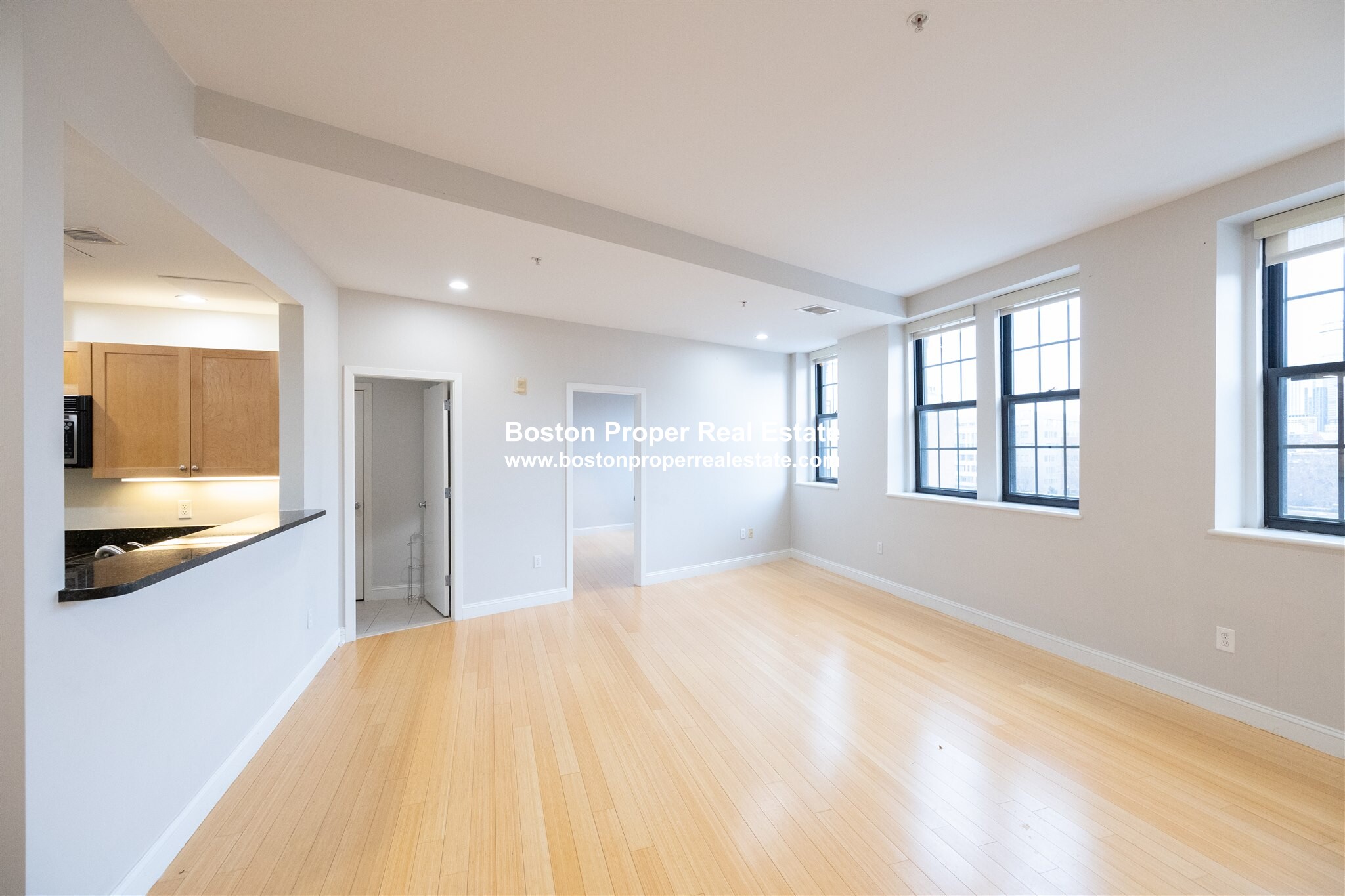 490 Harrison Ave, South End