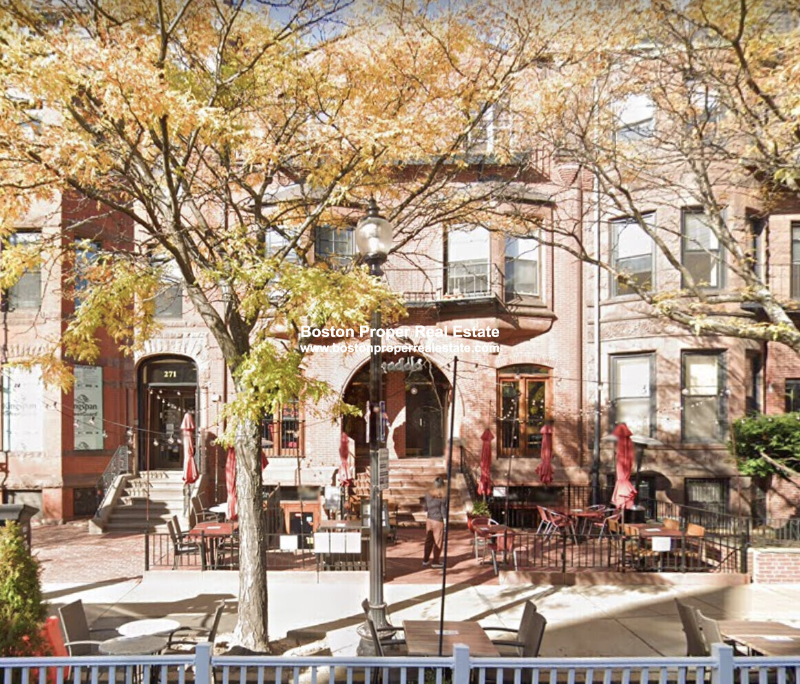 269 Newbury St, Back Bay