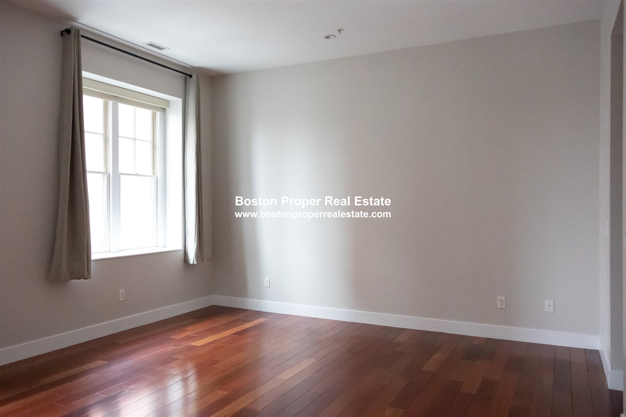 520 Harrison Ave, South End