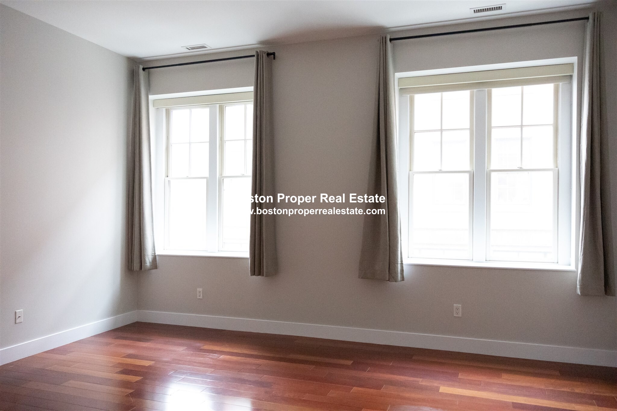 520 Harrison Ave, South End