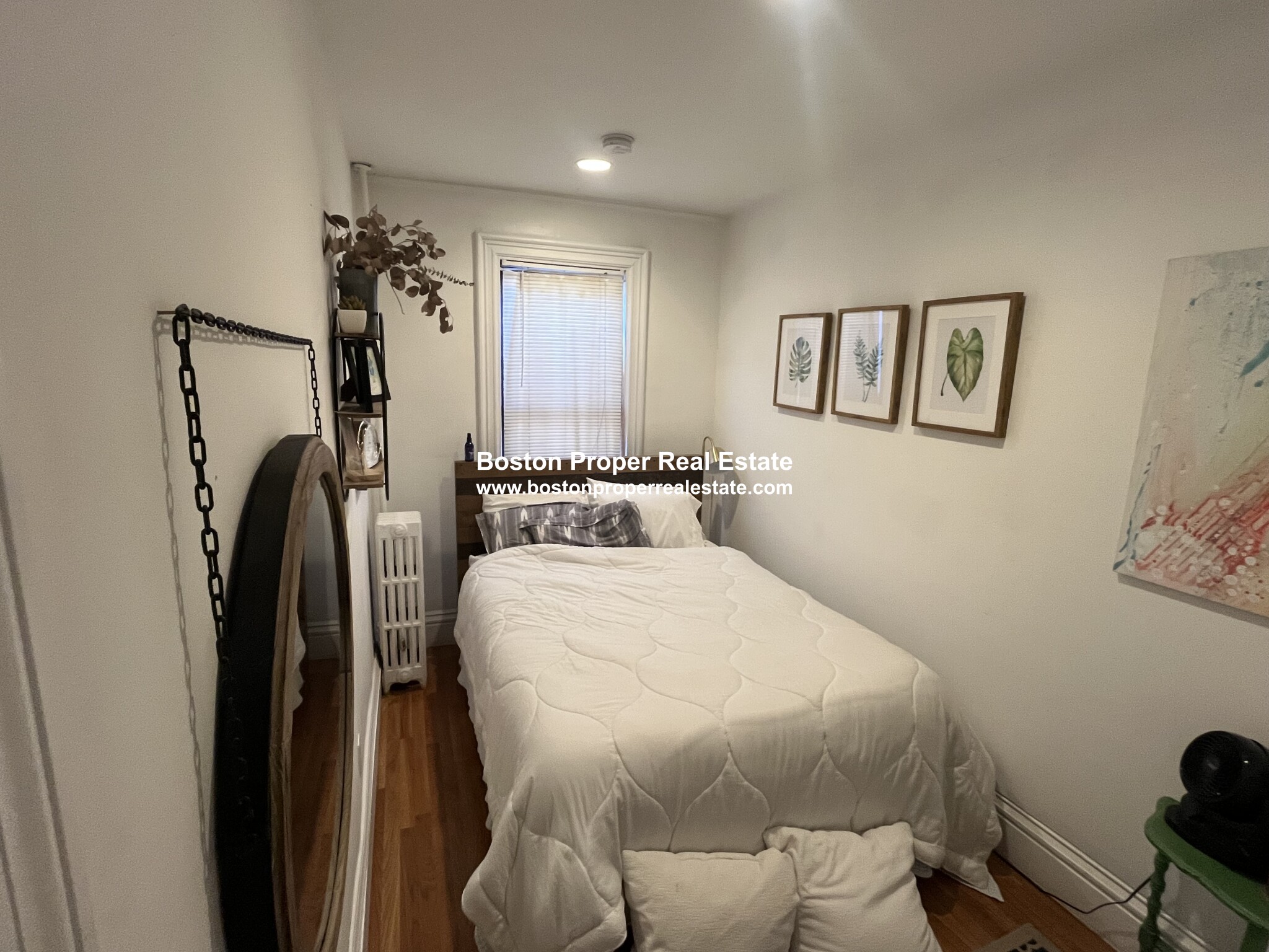 270 Newbury St, Back Bay