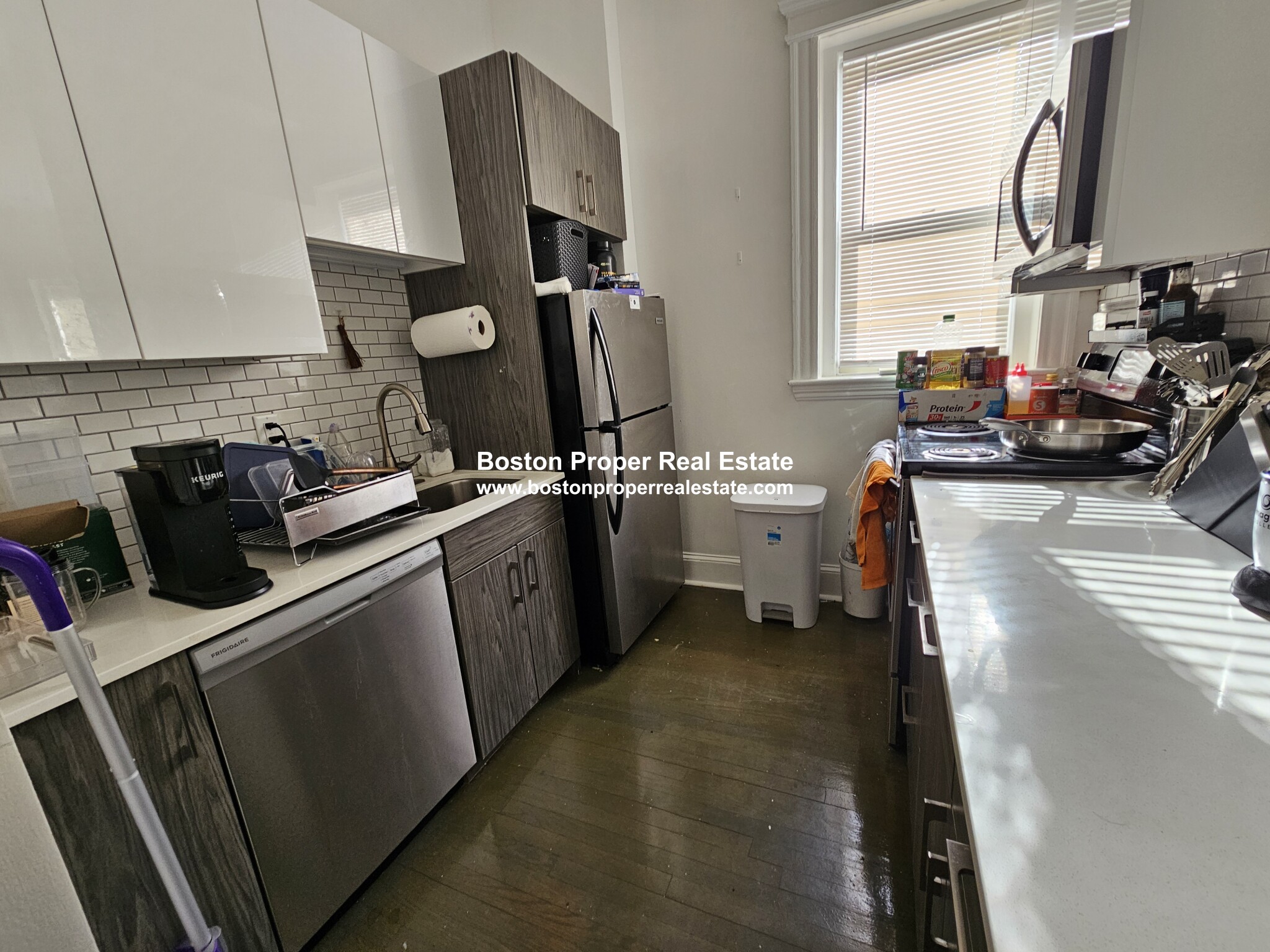 98 Queensberry St, Fenway