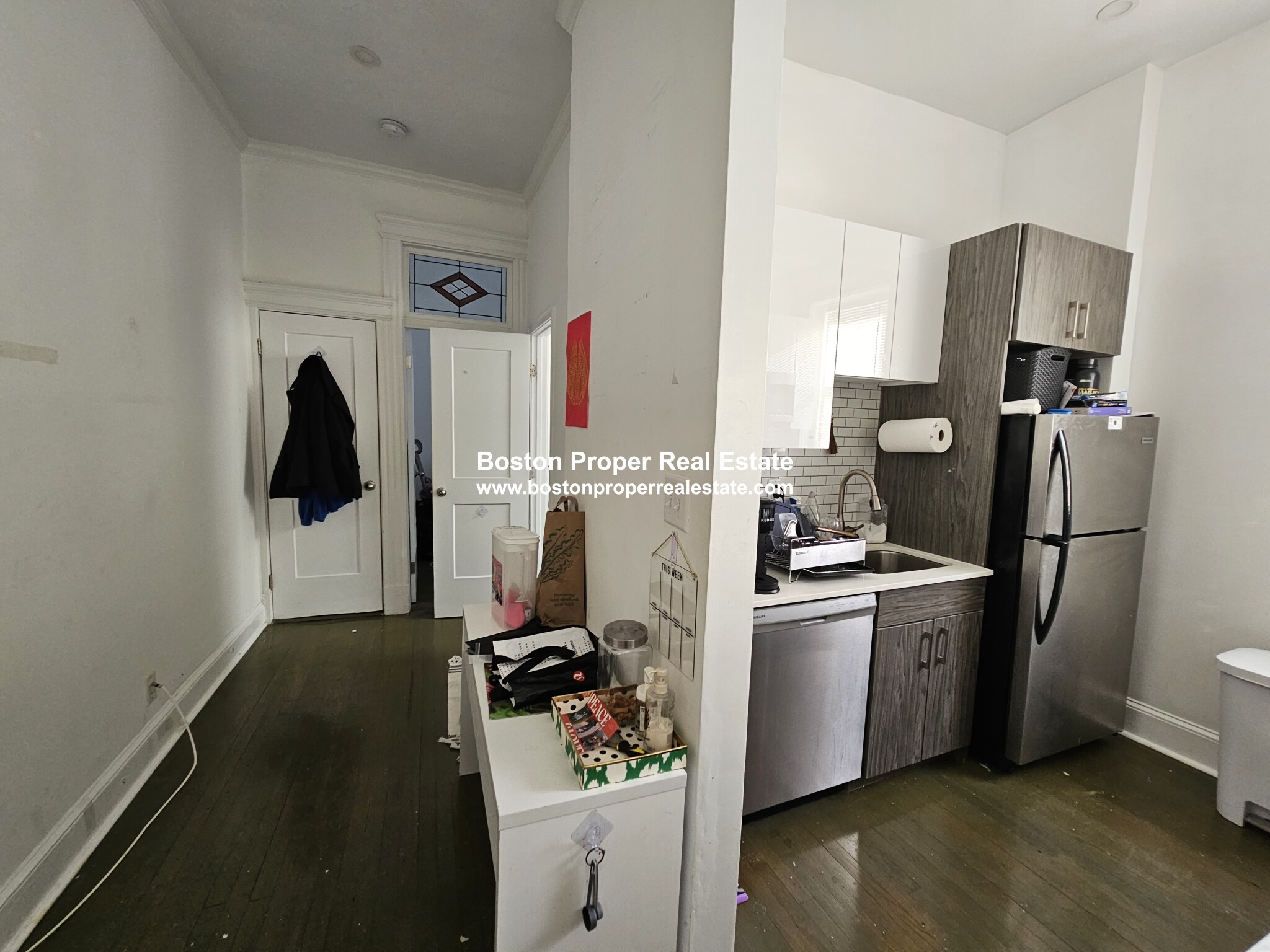 98 Queensberry St, Fenway