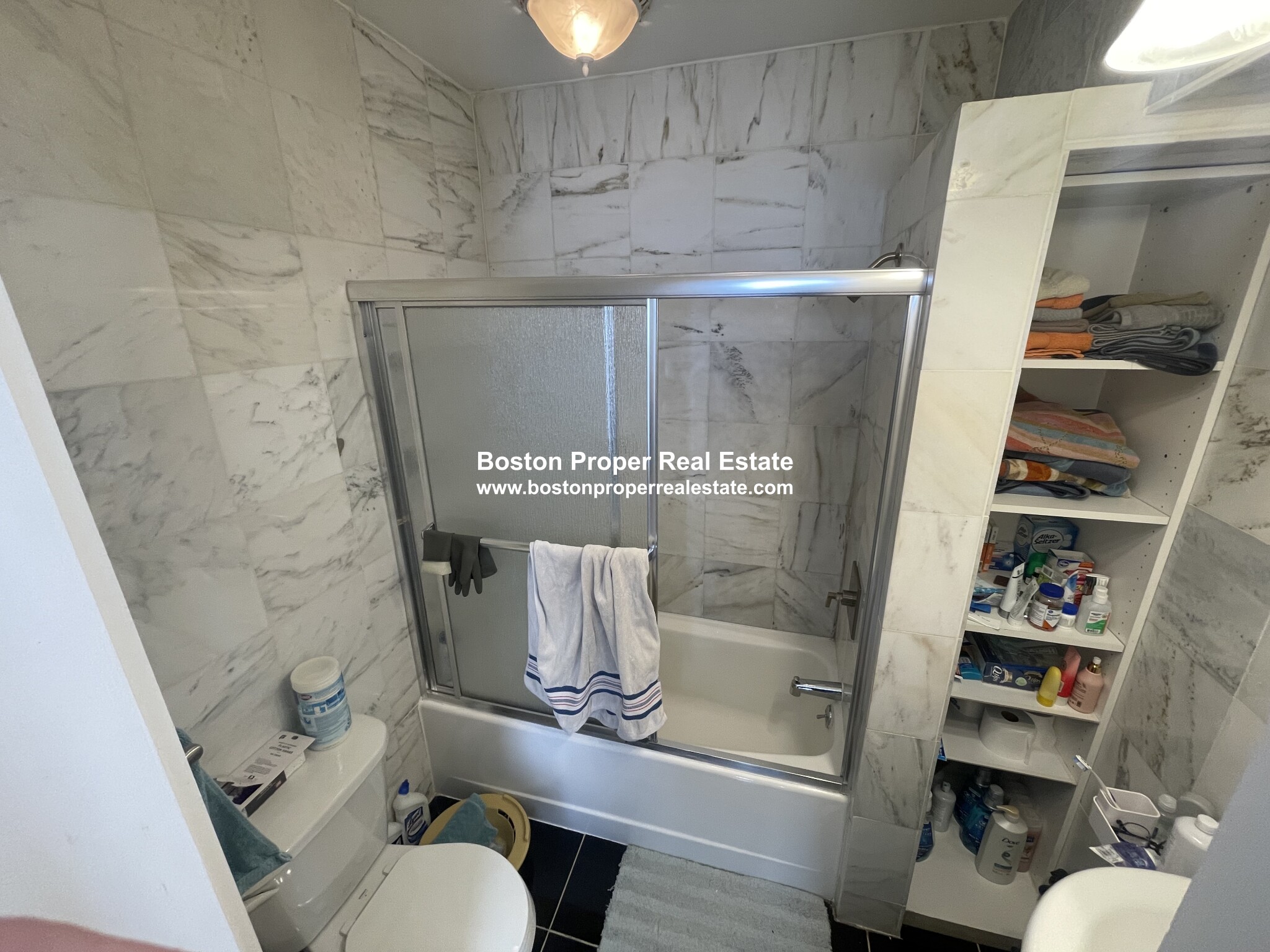 254 Newbury St, Back Bay