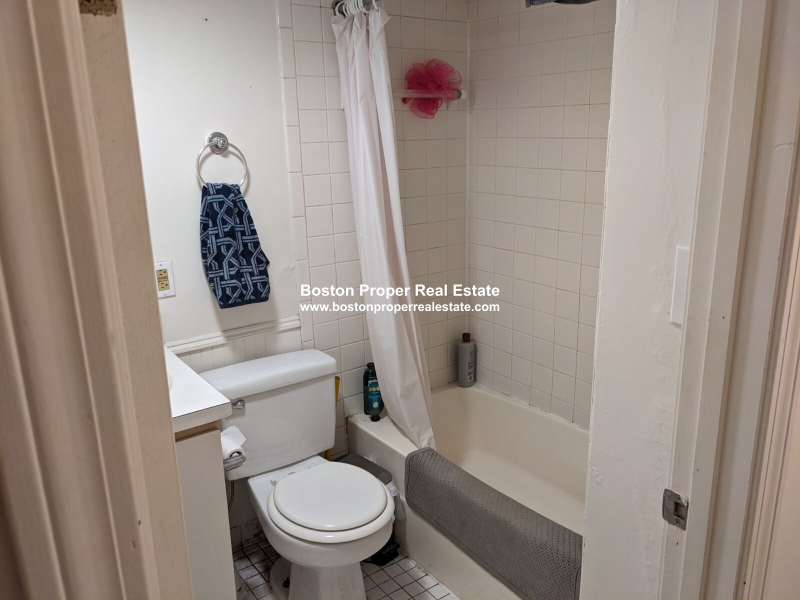 88 West Cedar St, Beacon Hill