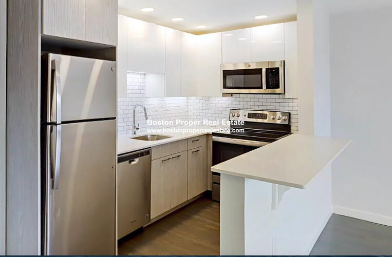 100 Jersey St, Fenway