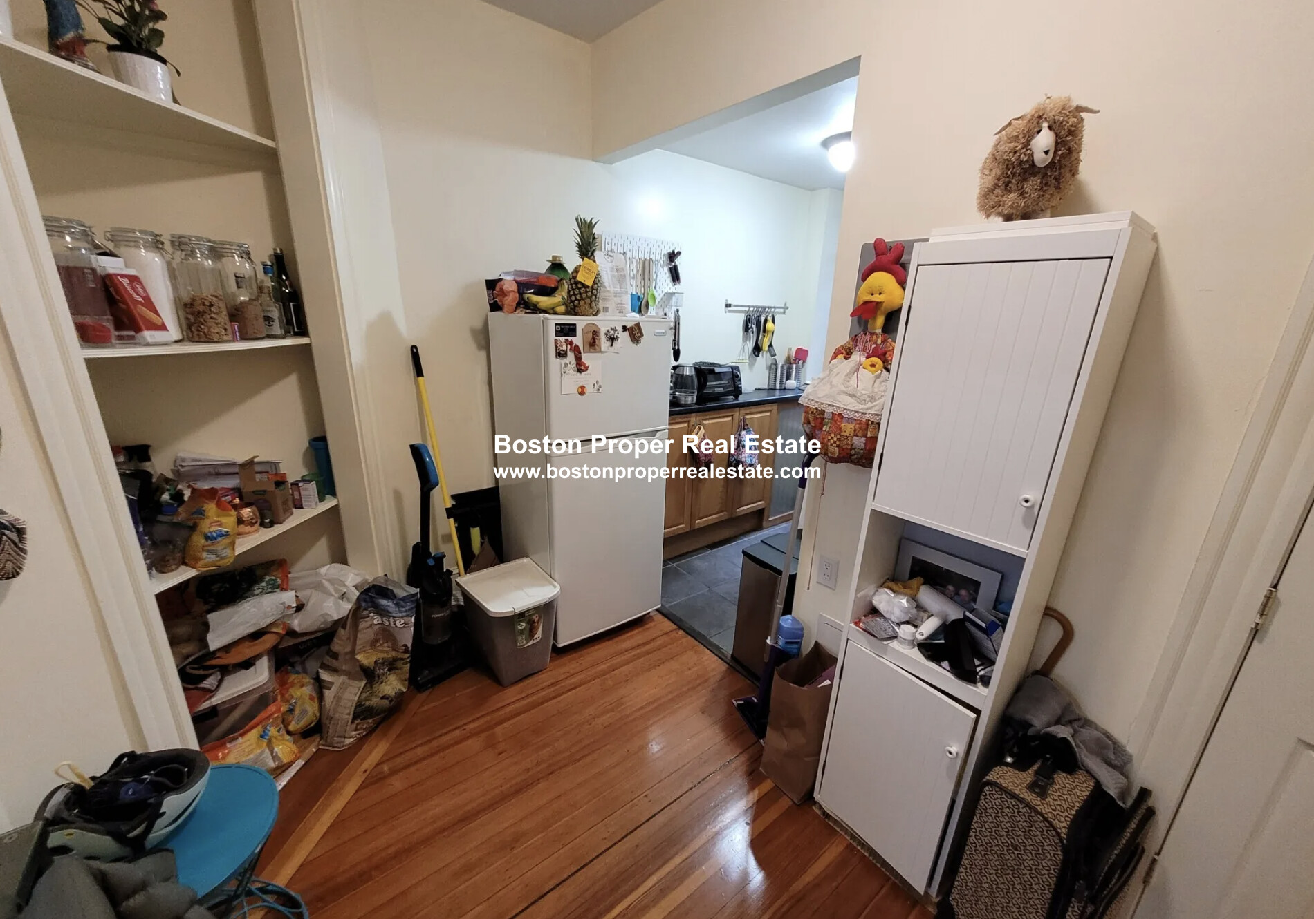 100 Myrtle St, Beacon Hill