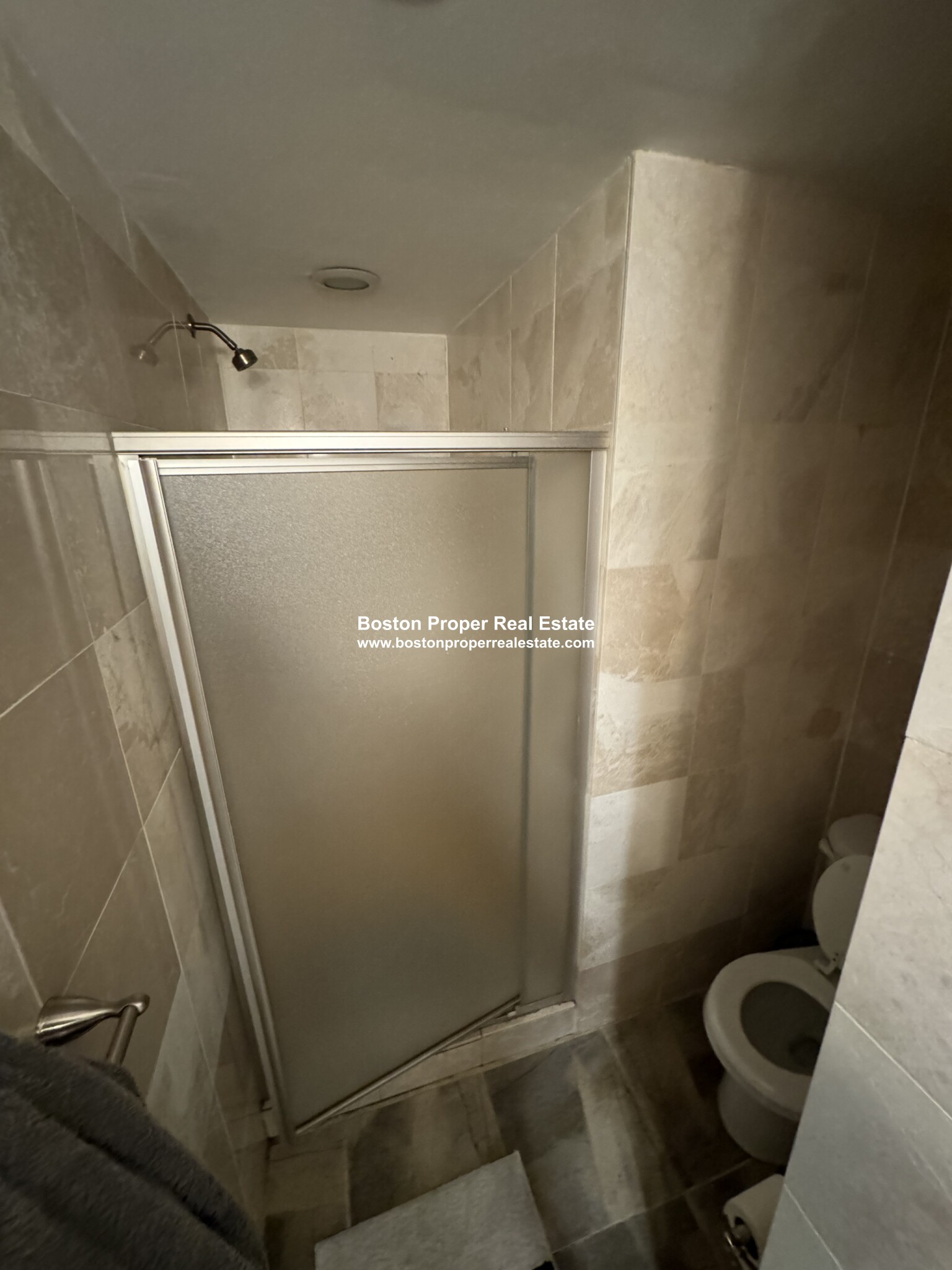 254 Newbury St, Back Bay