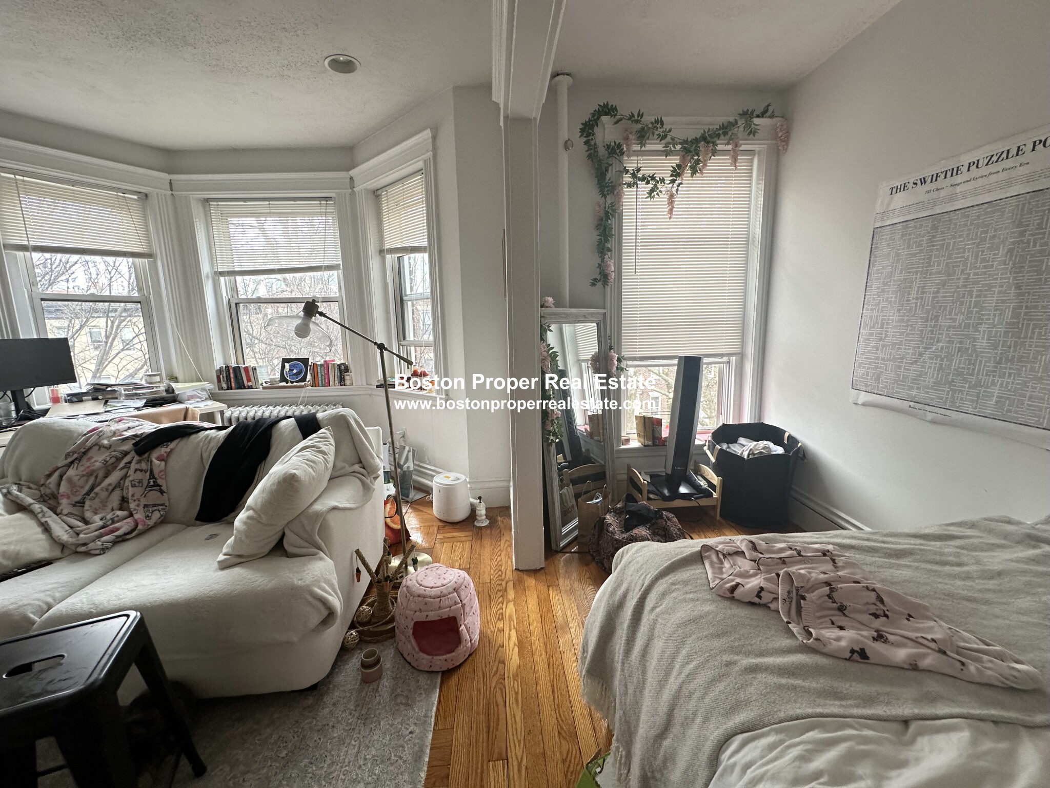 16 Queensberry St, Fenway