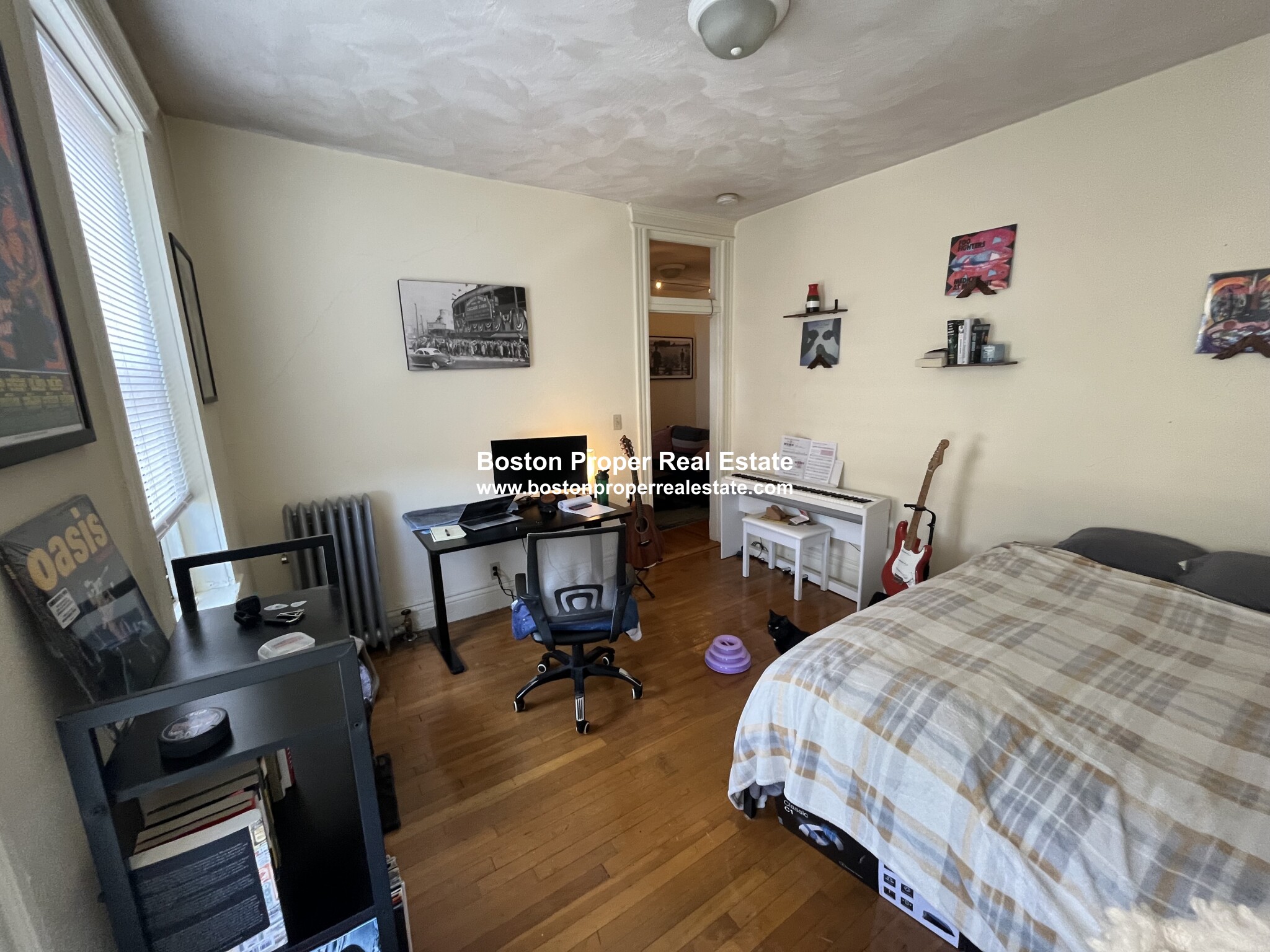 106 Queensberry St, Fenway