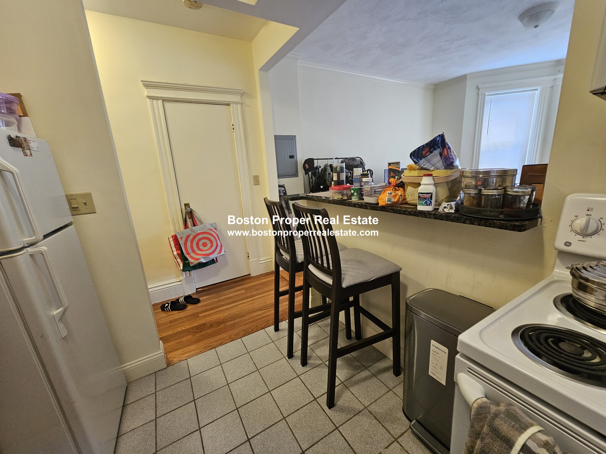 98 Queensberry St, Fenway