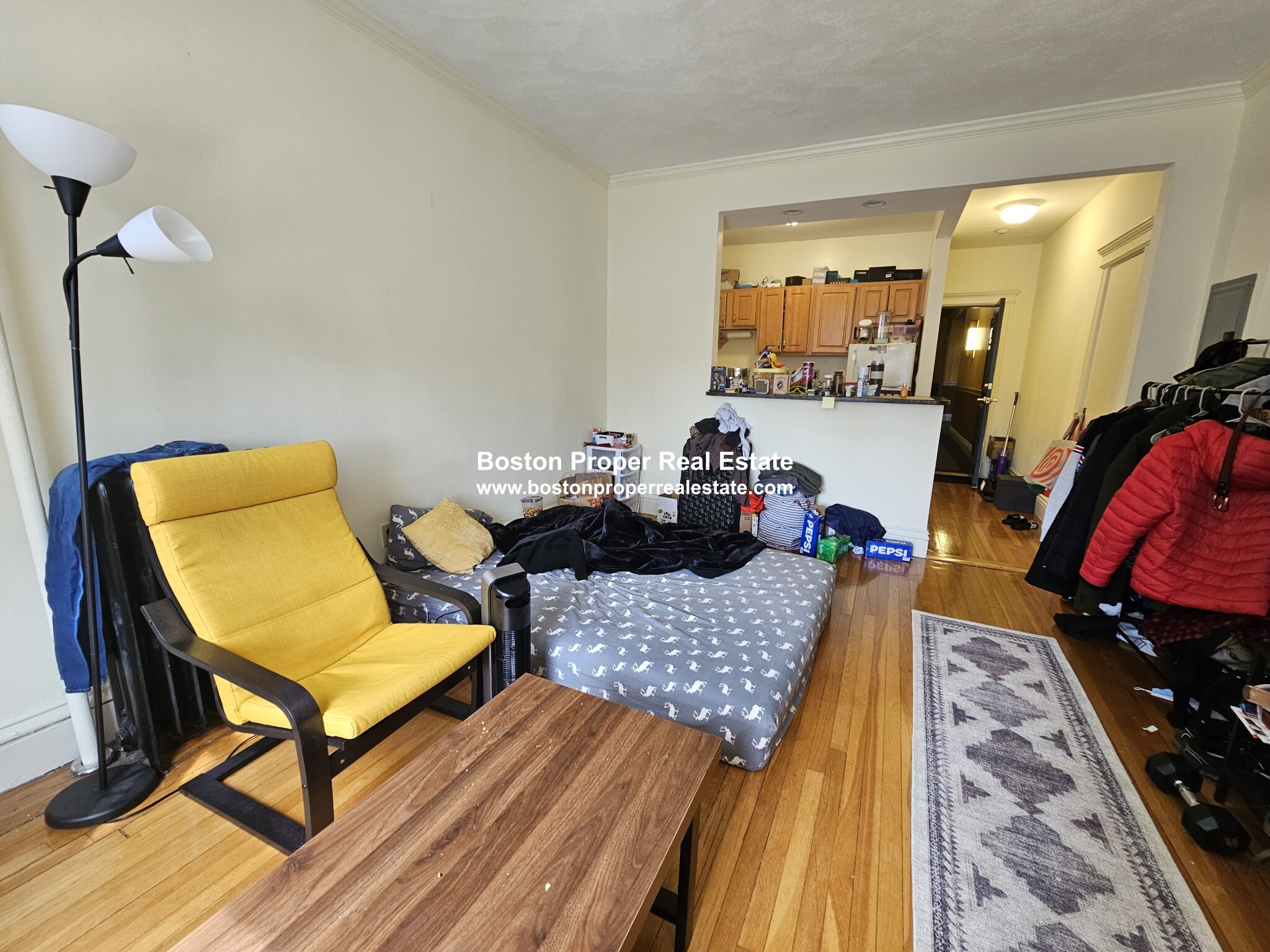 98 Queensberry St, Fenway