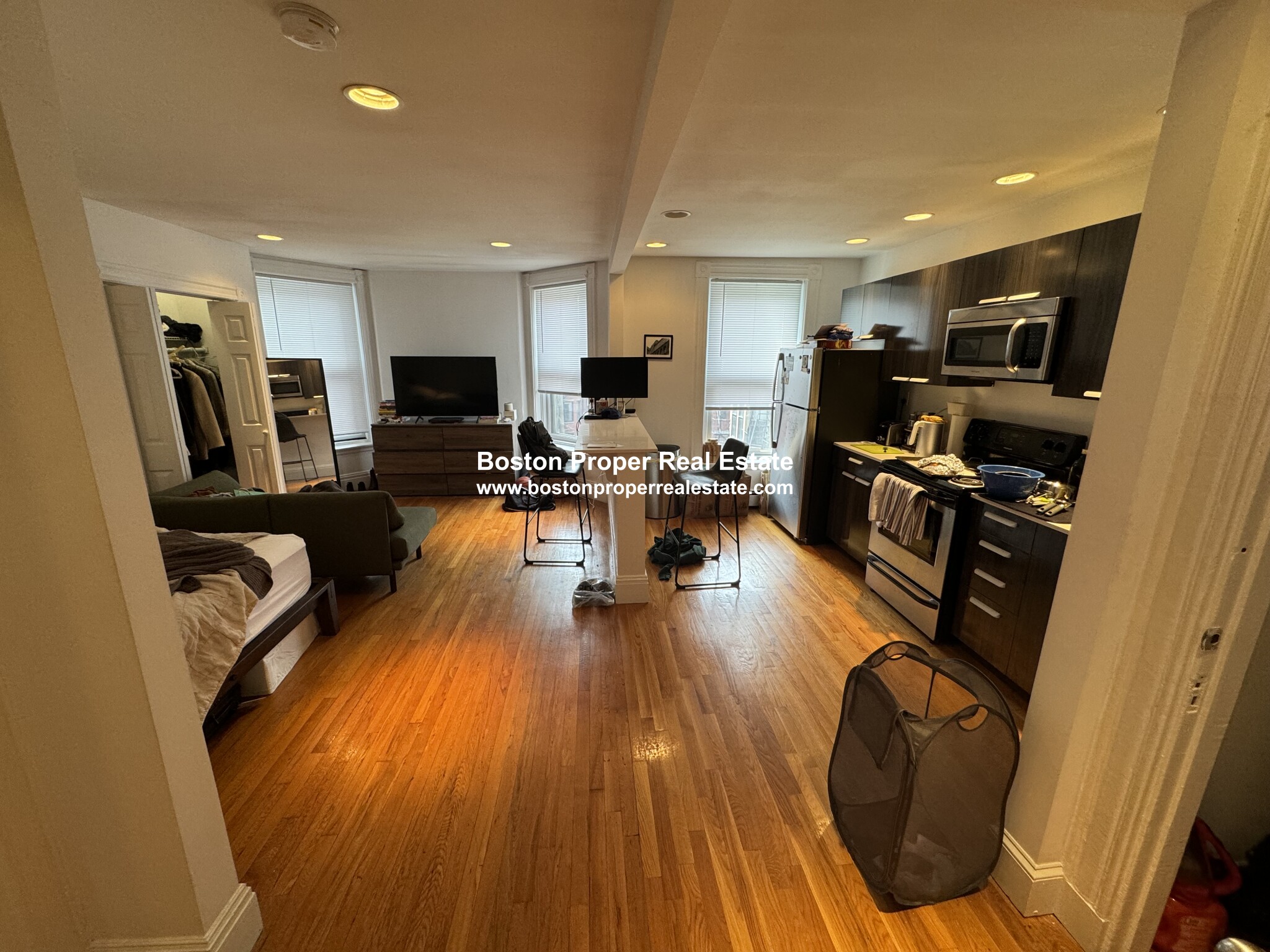 51 Massachusetts Ave, Back Bay