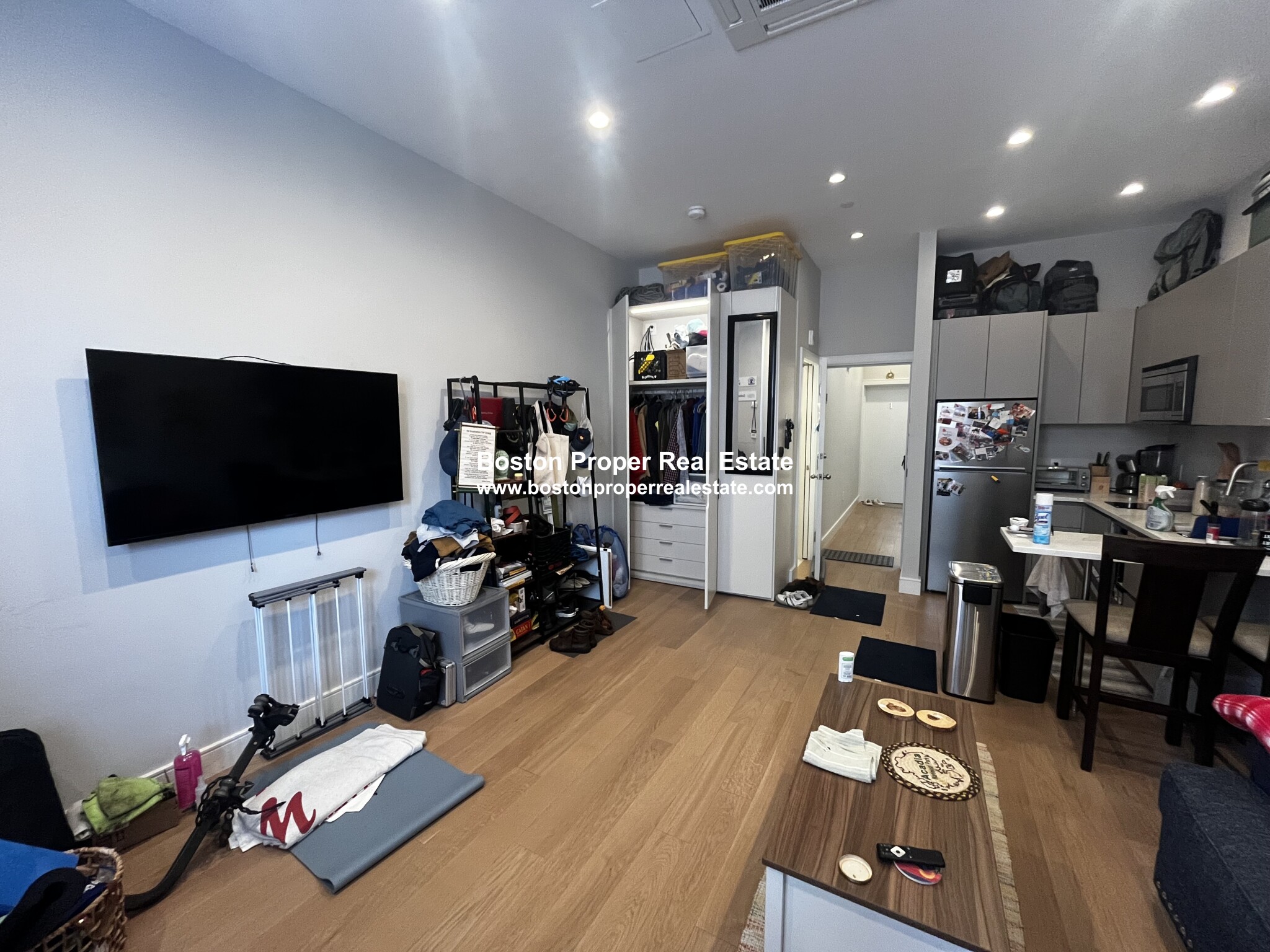 267 Newbury St, Back Bay