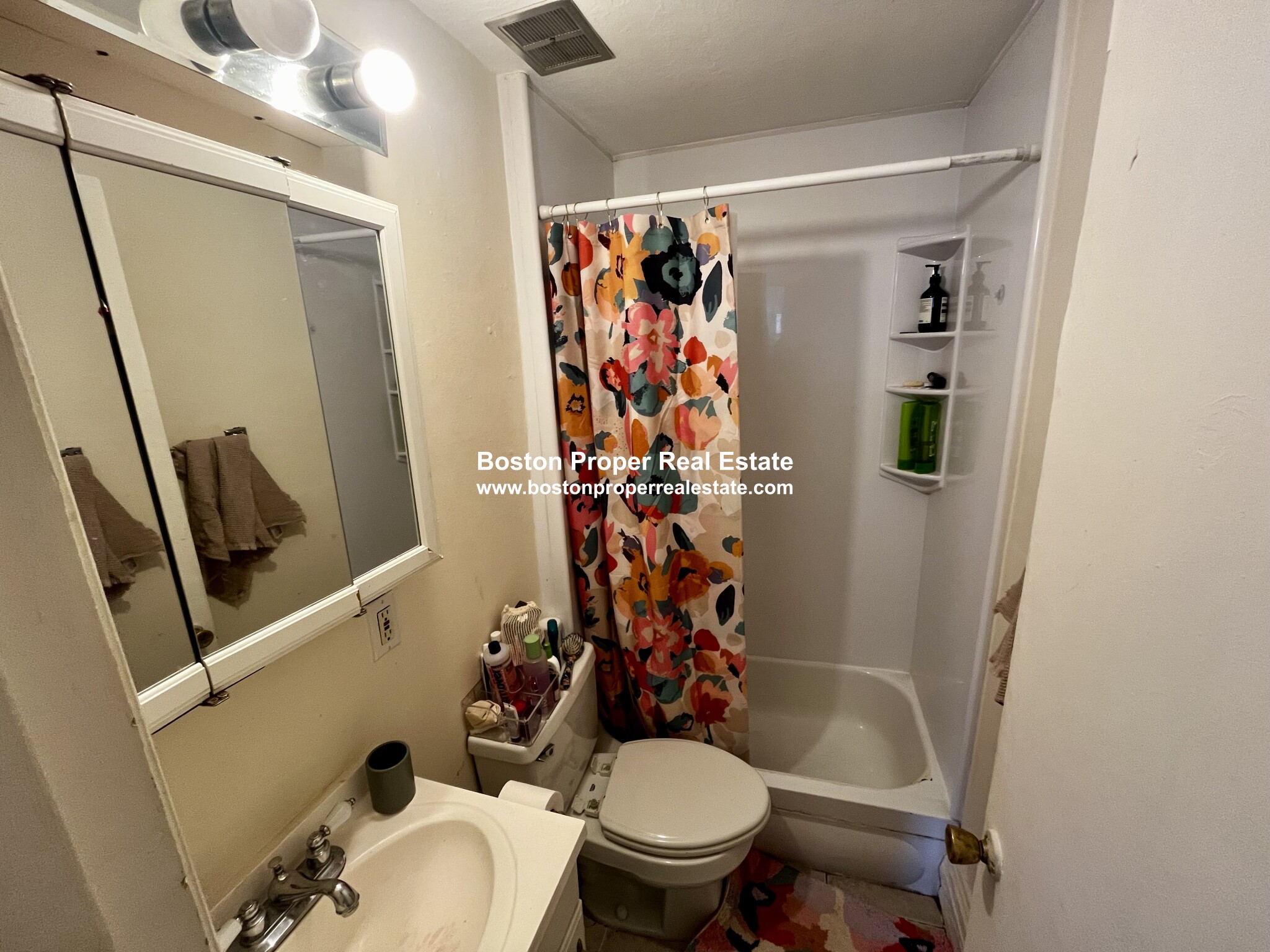 36 Fairfield St, Back Bay