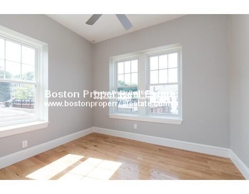 30 Montebello Rd, Jamaica Plain