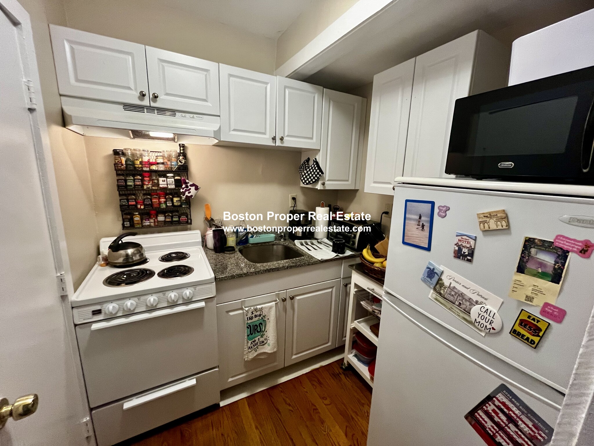 31 Gloucester St, Back Bay