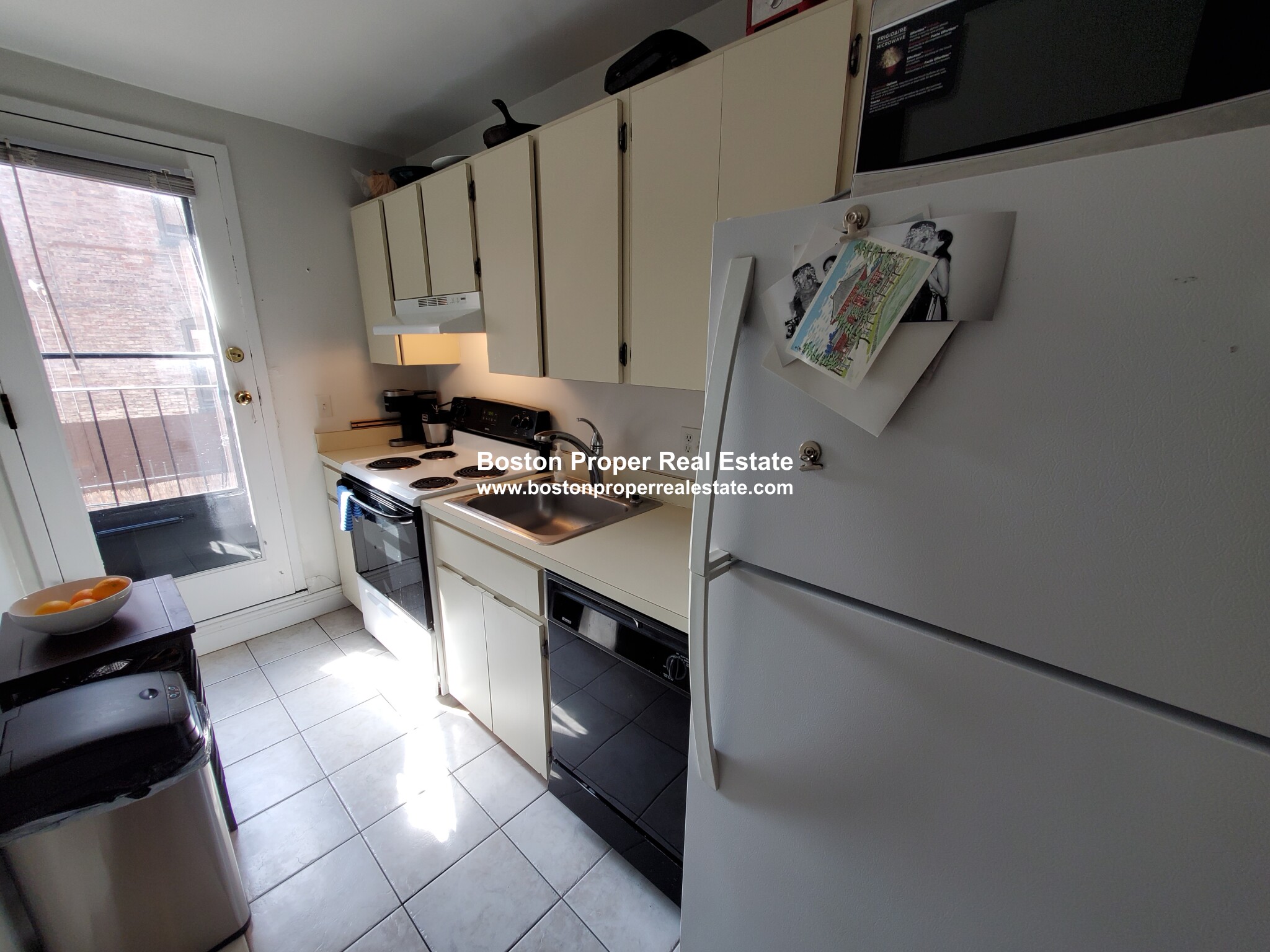 166 Saint Botolph St, Back Bay