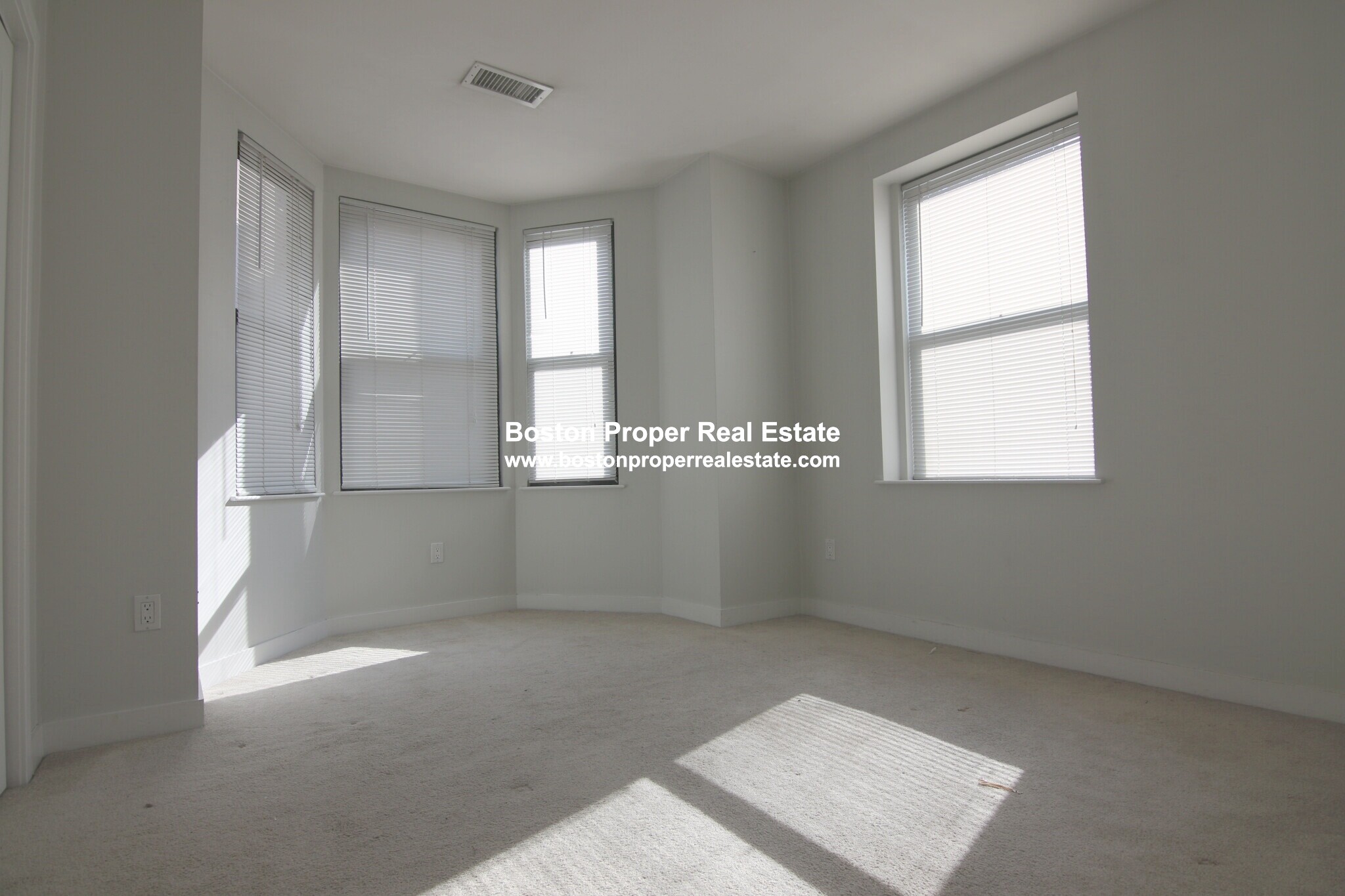 39 Saint Botolph St, Back Bay