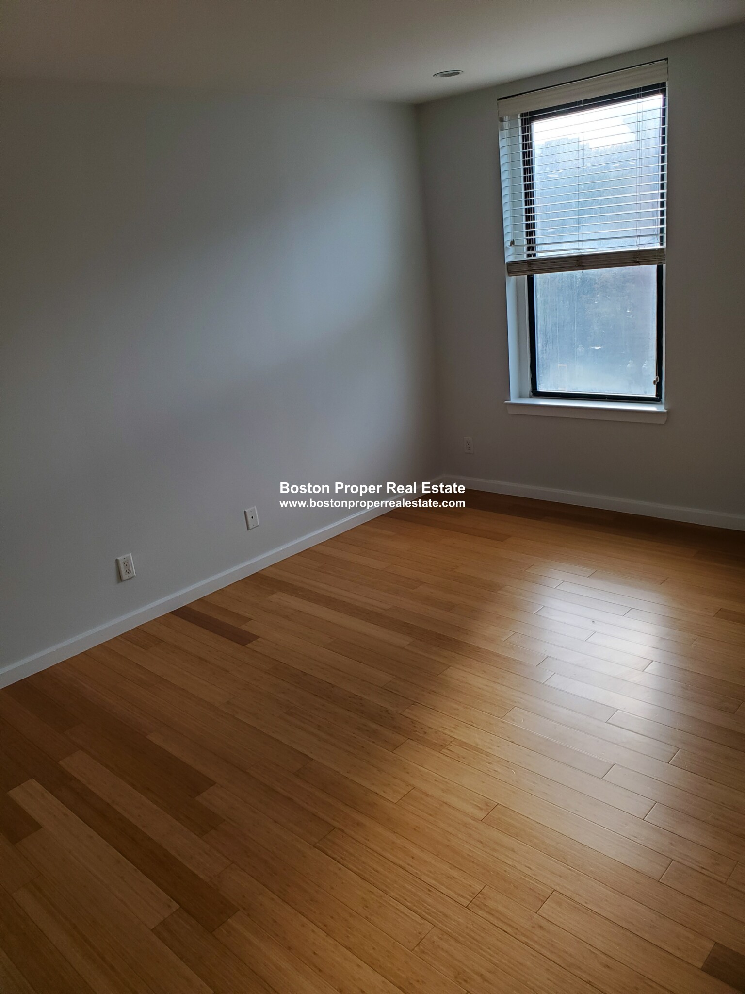 1661 Washington St, South End