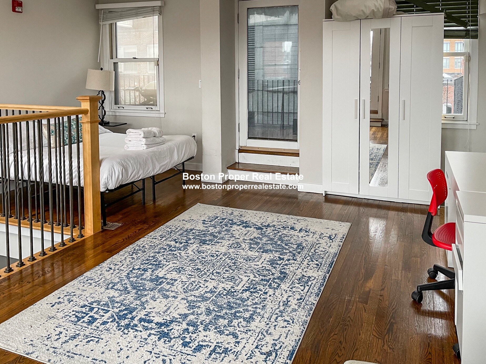 252 Newbury St, Back Bay