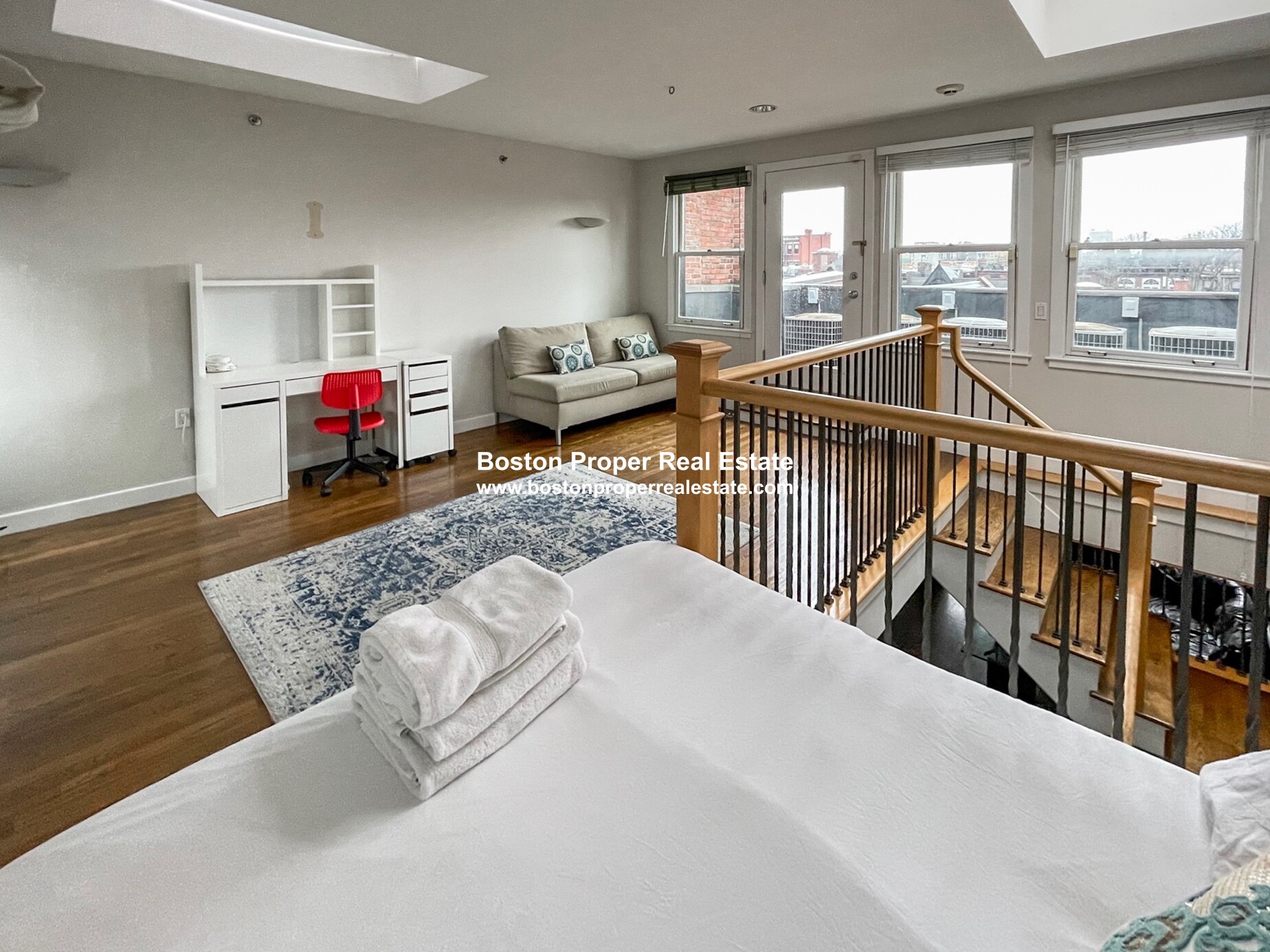 252 Newbury St, Back Bay