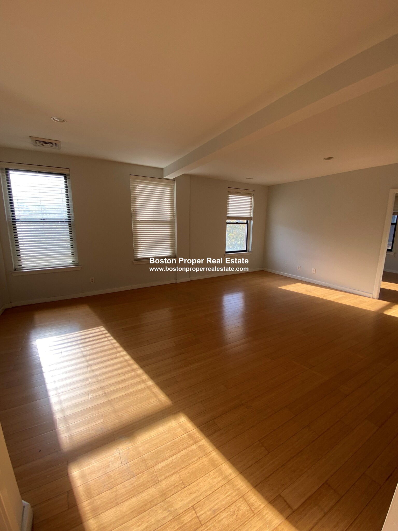 1661 Washington St, South End