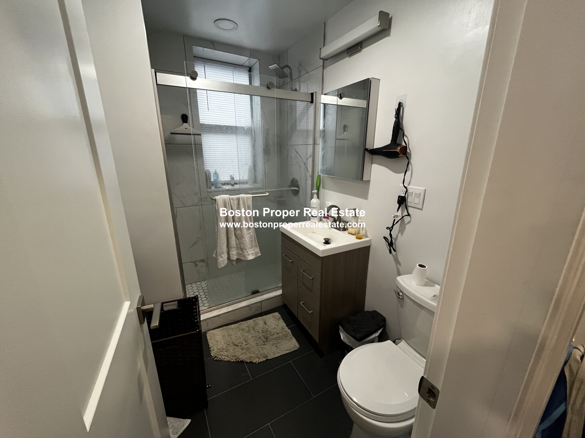 19 Peterborough St, Fenway