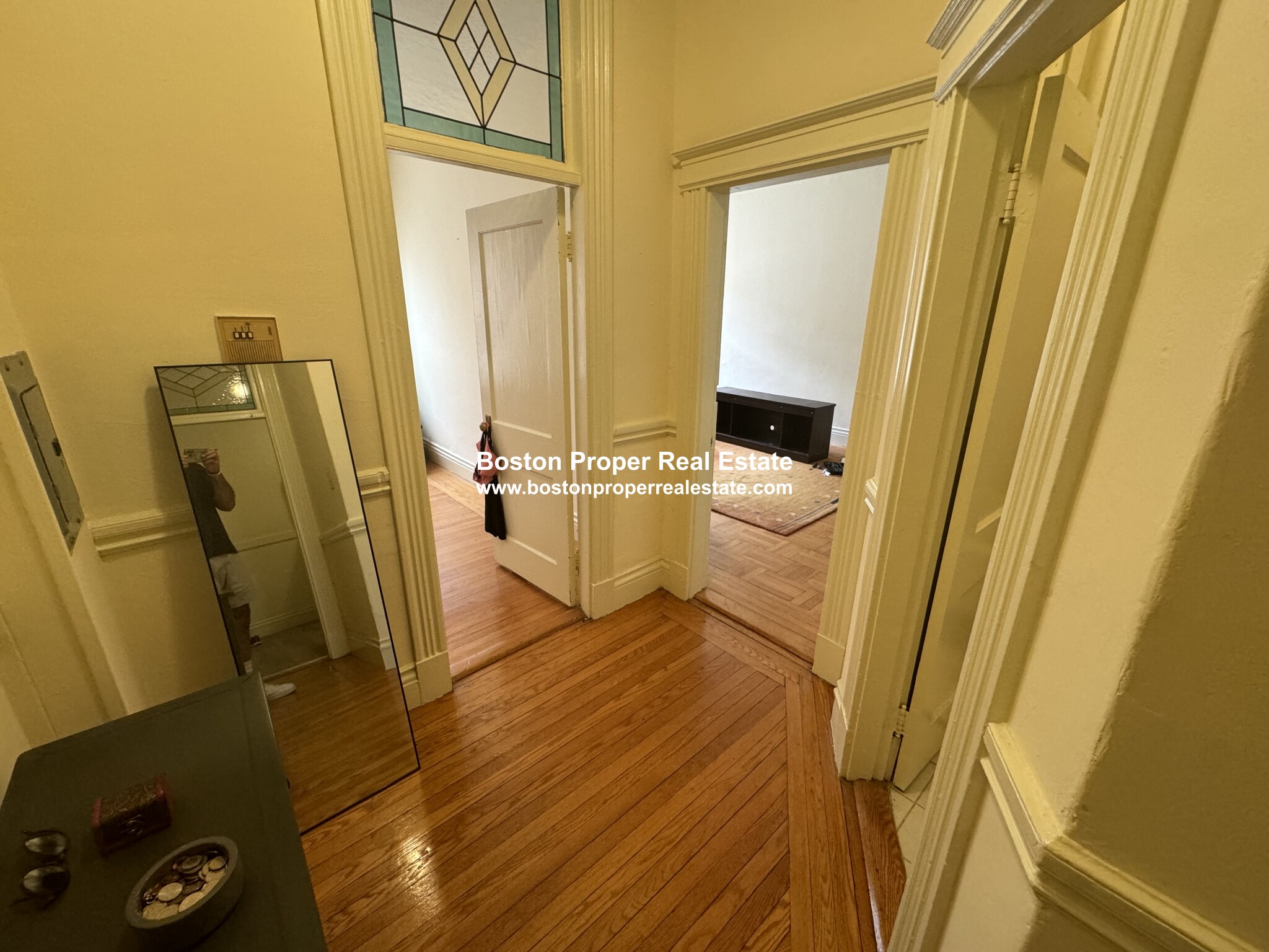 32 Queensberry St, Fenway