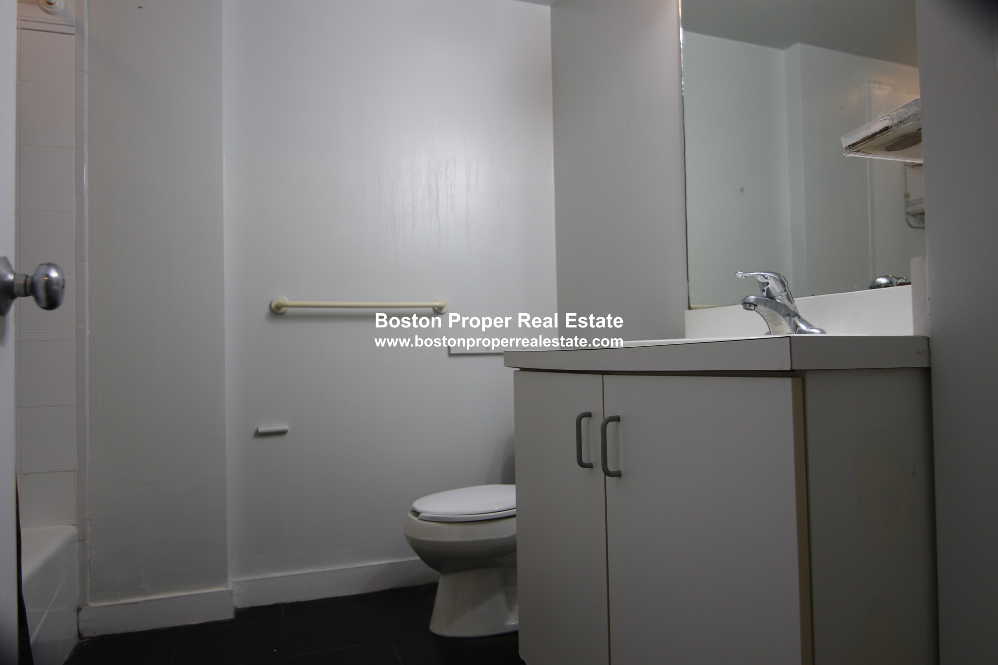 39 Saint Botolph St, Back Bay