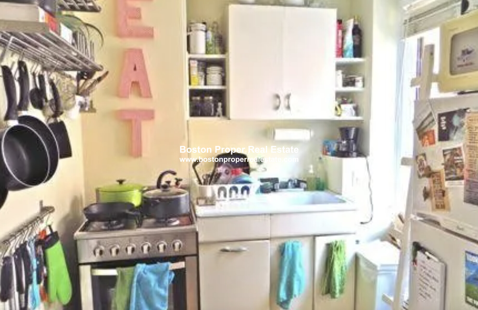 32 Irving St, Beacon Hill